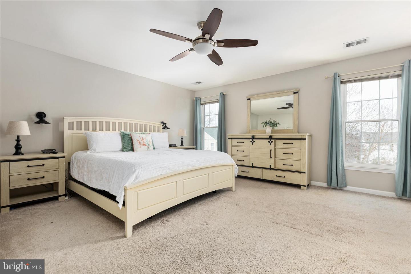 9819 PEAR TREE CT, BRISTOW, Virginia 20136, 4 Bedrooms Bedrooms, ,3 BathroomsBathrooms,Residential,For sale,9819 PEAR TREE CT,VAPW2109082 MLS # VAPW2109082 9819 PEAR TREE CT, BRISTOW, Virginia 20136, 4 Bedrooms Bedrooms, ,3 BathroomsBathrooms,Residential,For sale,9819 PEAR TREE CT,VAPW2109082 MLS # VAPW2109082