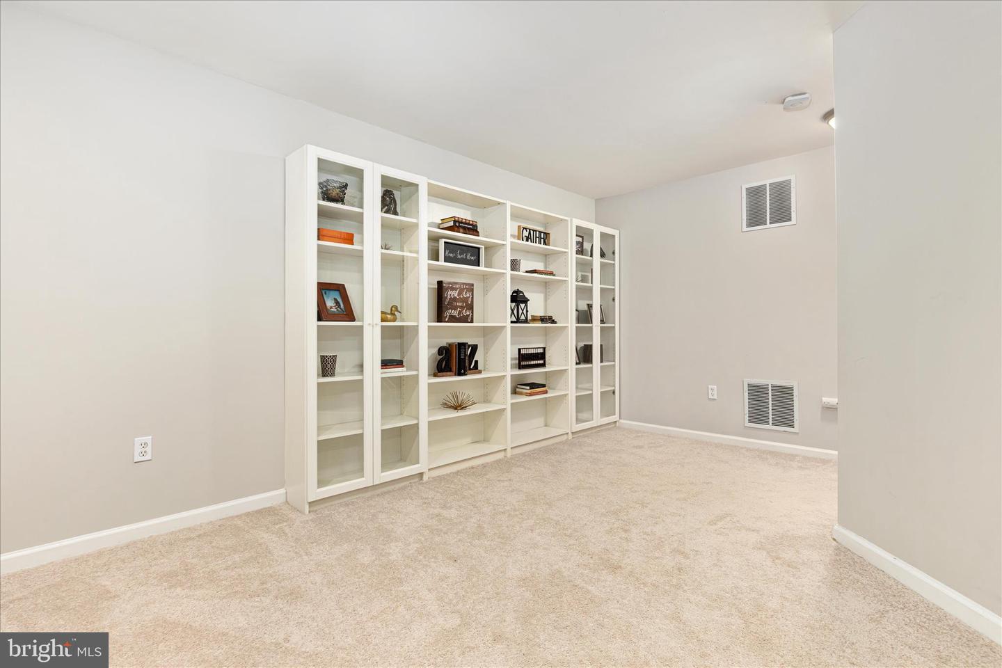 9819 PEAR TREE CT, BRISTOW, Virginia 20136, 4 Bedrooms Bedrooms, ,3 BathroomsBathrooms,Residential,For sale,9819 PEAR TREE CT,VAPW2109082 MLS # VAPW2109082 9819 PEAR TREE CT, BRISTOW, Virginia 20136, 4 Bedrooms Bedrooms, ,3 BathroomsBathrooms,Residential,For sale,9819 PEAR TREE CT,VAPW2109082 MLS # VAPW2109082