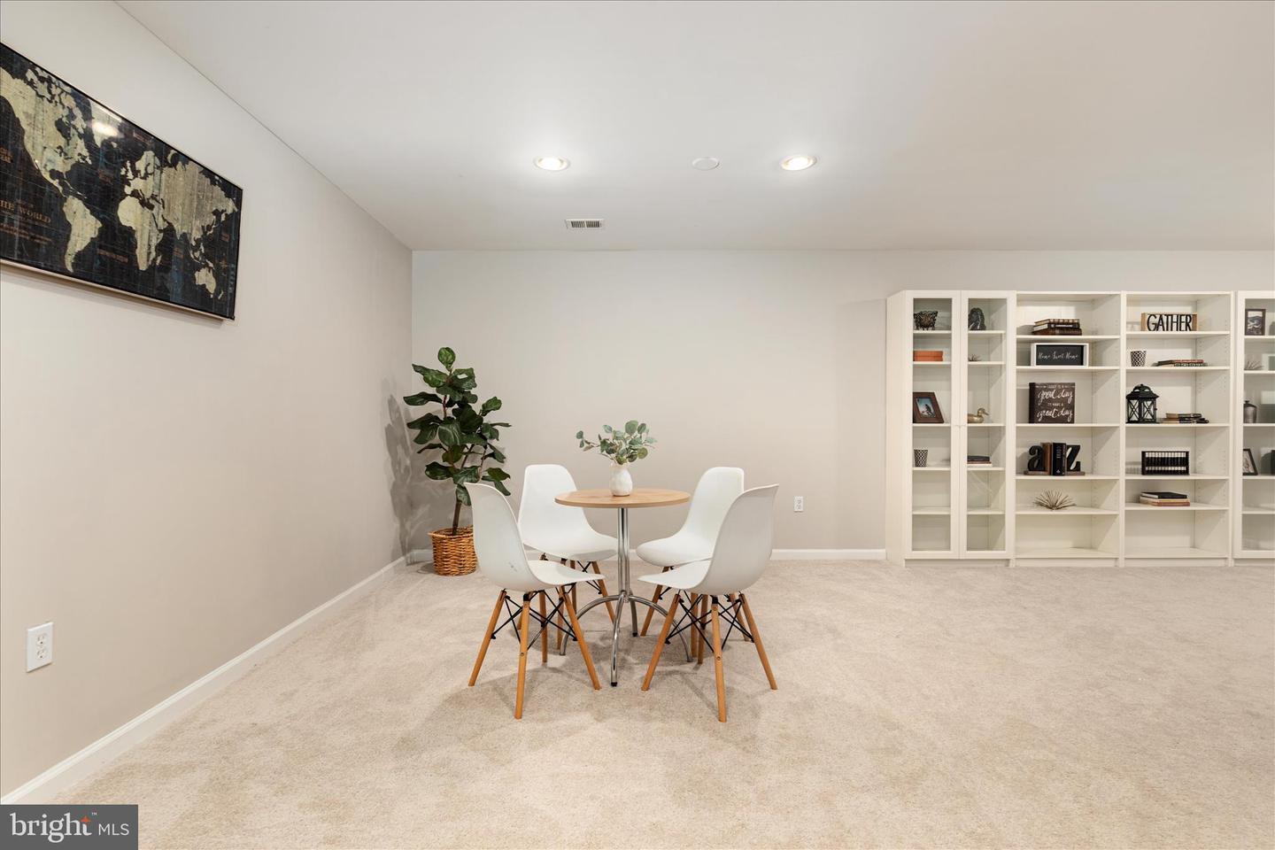 9819 PEAR TREE CT, BRISTOW, Virginia 20136, 4 Bedrooms Bedrooms, ,3 BathroomsBathrooms,Residential,For sale,9819 PEAR TREE CT,VAPW2109082 MLS # VAPW2109082 9819 PEAR TREE CT, BRISTOW, Virginia 20136, 4 Bedrooms Bedrooms, ,3 BathroomsBathrooms,Residential,For sale,9819 PEAR TREE CT,VAPW2109082 MLS # VAPW2109082