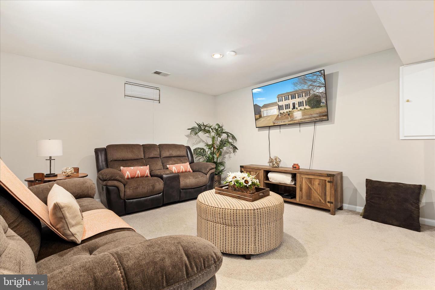 9819 PEAR TREE CT, BRISTOW, Virginia 20136, 4 Bedrooms Bedrooms, ,3 BathroomsBathrooms,Residential,For sale,9819 PEAR TREE CT,VAPW2109082 MLS # VAPW2109082 9819 PEAR TREE CT, BRISTOW, Virginia 20136, 4 Bedrooms Bedrooms, ,3 BathroomsBathrooms,Residential,For sale,9819 PEAR TREE CT,VAPW2109082 MLS # VAPW2109082