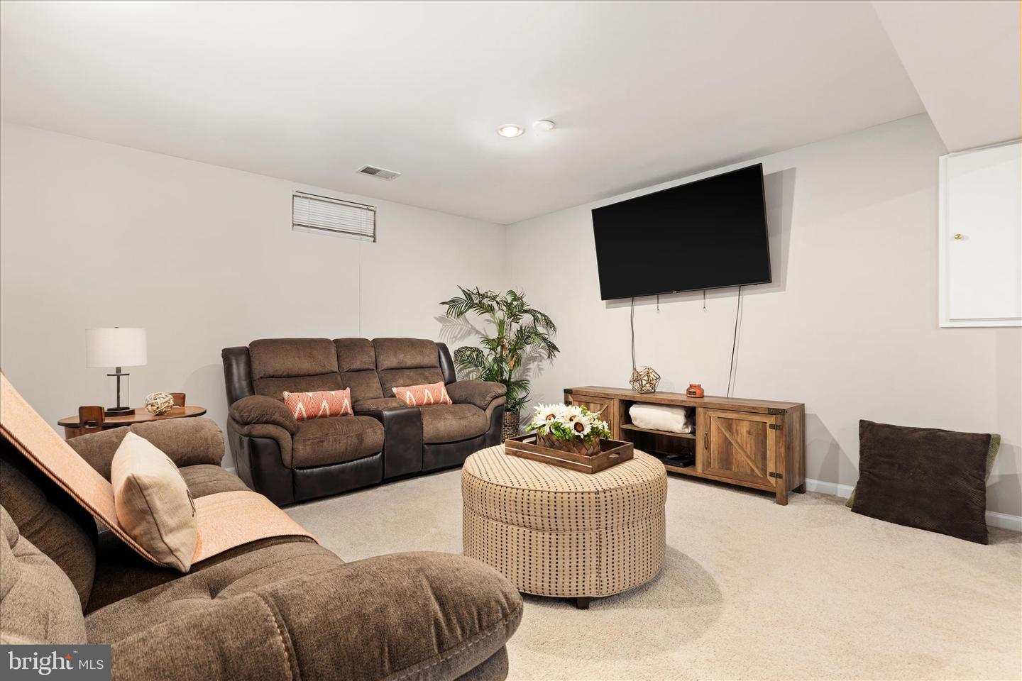 9819 PEAR TREE CT, BRISTOW, Virginia 20136, 4 Bedrooms Bedrooms, ,3 BathroomsBathrooms,Residential,For sale,9819 PEAR TREE CT,VAPW2109082 MLS # VAPW2109082 9819 PEAR TREE CT, BRISTOW, Virginia 20136, 4 Bedrooms Bedrooms, ,3 BathroomsBathrooms,Residential,For sale,9819 PEAR TREE CT,VAPW2109082 MLS # VAPW2109082