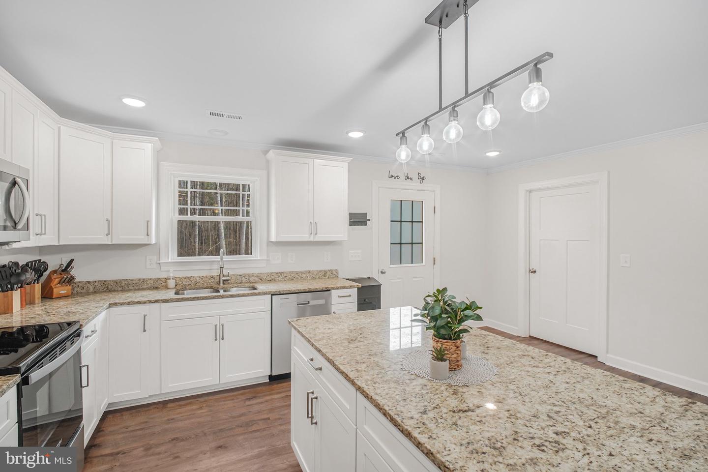 831 ROSE MOUNT RD, HUSTLE, Virginia 22476, 3 Bedrooms Bedrooms, ,2 BathroomsBathrooms,Residential,For sale,831 ROSE MOUNT RD,VAES2002094 MLS # VAES2002094 831 ROSE MOUNT RD, HUSTLE, Virginia 22476, 3 Bedrooms Bedrooms, ,2 BathroomsBathrooms,Residential,For sale,831 ROSE MOUNT RD,VAES2002094 MLS # VAES2002094