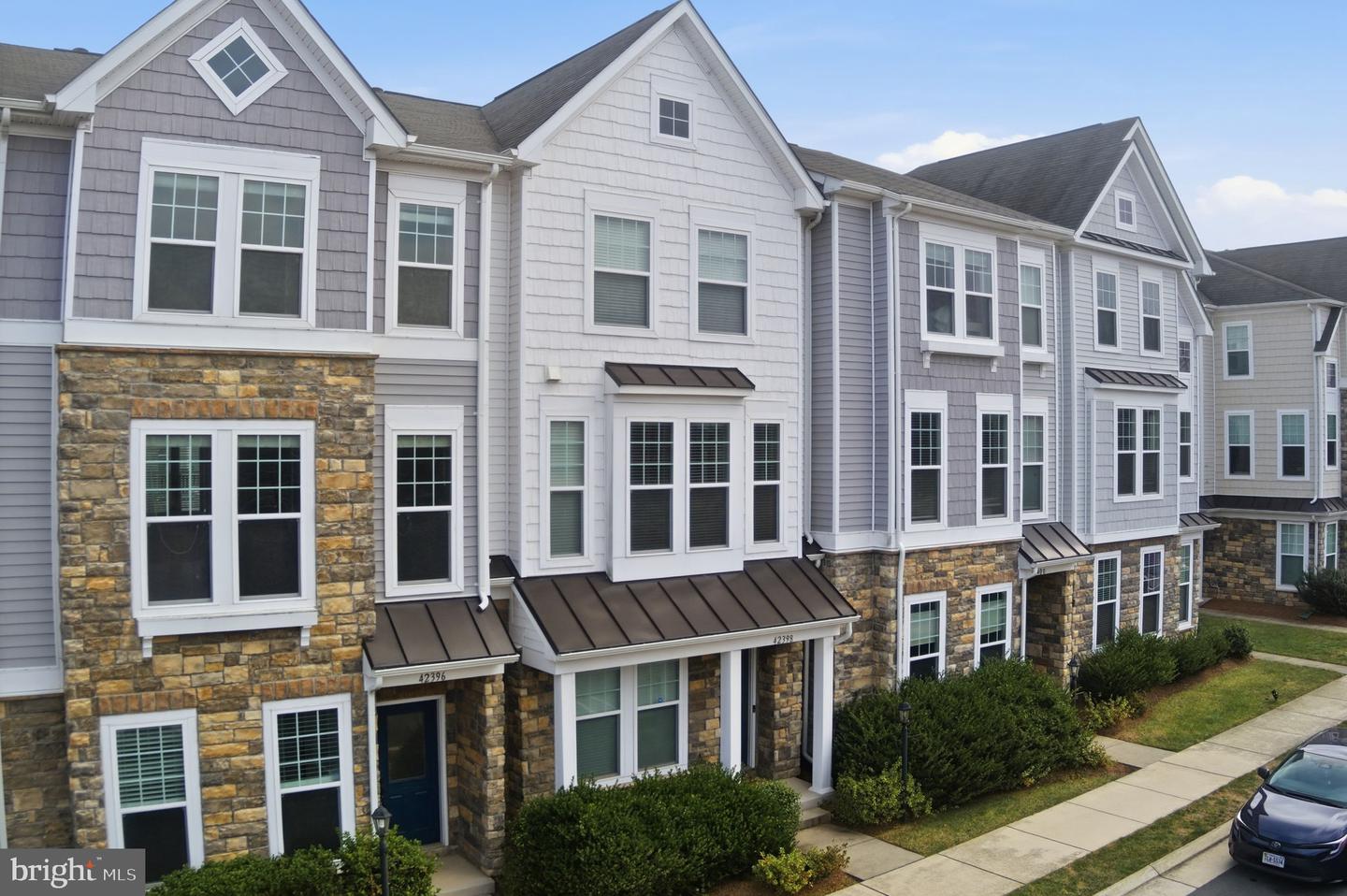 42396 BENFOLD SQ, BRAMBLETON, Virginia 20148, 3 Bedrooms Bedrooms, ,3 BathroomsBathrooms,Residential,For sale,42396 BENFOLD SQ,VALO2112362 MLS # VALO2112362 42396 BENFOLD SQ, BRAMBLETON, Virginia 20148, 3 Bedrooms Bedrooms, ,3 BathroomsBathrooms,Residential,For sale,42396 BENFOLD SQ,VALO2112362 MLS # VALO2112362