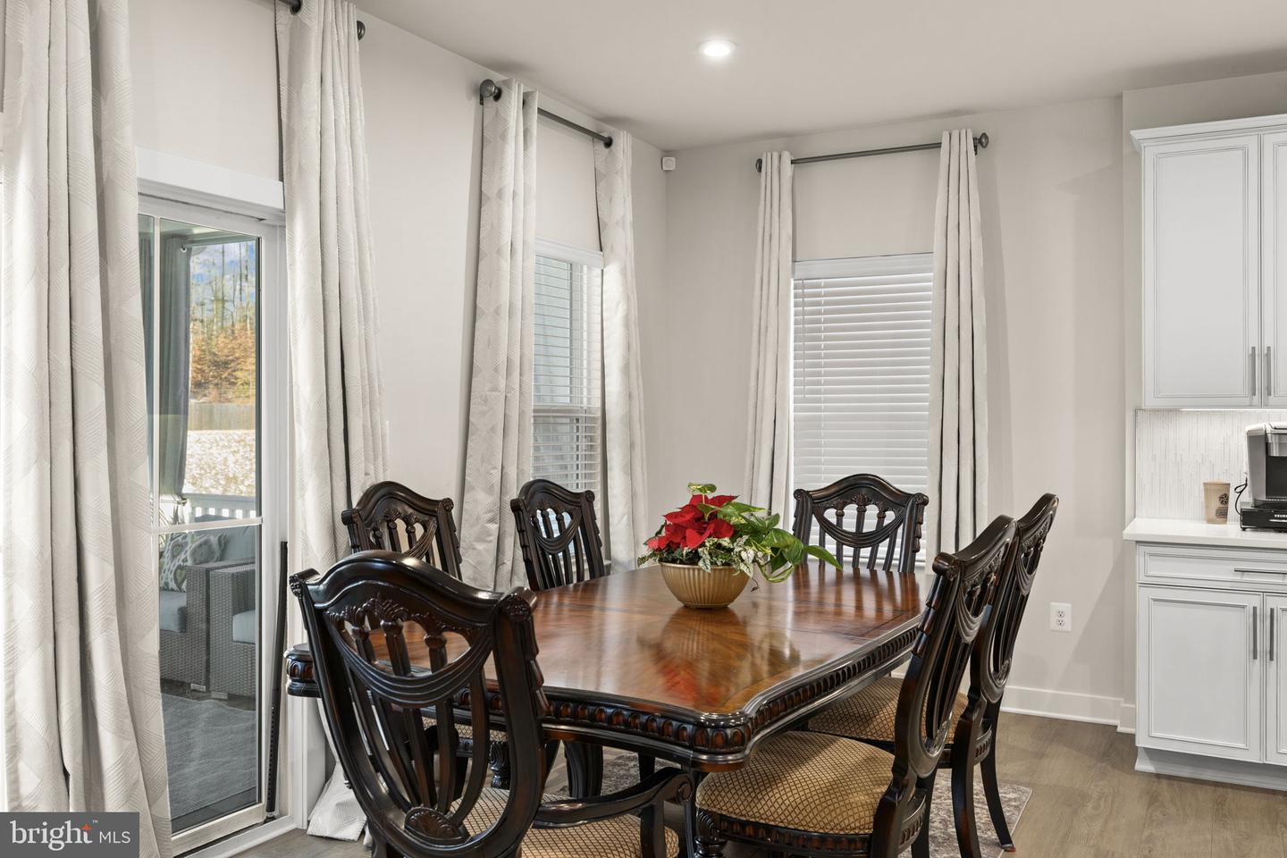 8612 SYLVANNAH DR, SPOTSYLVANIA, Virginia 22551, 5 Bedrooms Bedrooms, ,4 BathroomsBathrooms,Residential,For sale,8612 SYLVANNAH DR,VASP2038144 MLS # VASP2038144 8612 SYLVANNAH DR, SPOTSYLVANIA, Virginia 22551, 5 Bedrooms Bedrooms, ,4 BathroomsBathrooms,Residential,For sale,8612 SYLVANNAH DR,VASP2038144 MLS # VASP2038144