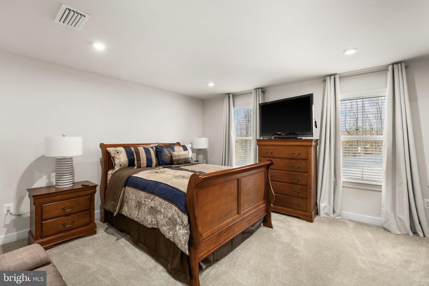 8612 SYLVANNAH DR, SPOTSYLVANIA, Virginia 22551, 5 Bedrooms Bedrooms, ,4 BathroomsBathrooms,Residential,For sale,8612 SYLVANNAH DR,VASP2038144 MLS # VASP2038144 8612 SYLVANNAH DR, SPOTSYLVANIA, Virginia 22551, 5 Bedrooms Bedrooms, ,4 BathroomsBathrooms,Residential,For sale,8612 SYLVANNAH DR,VASP2038144 MLS # VASP2038144