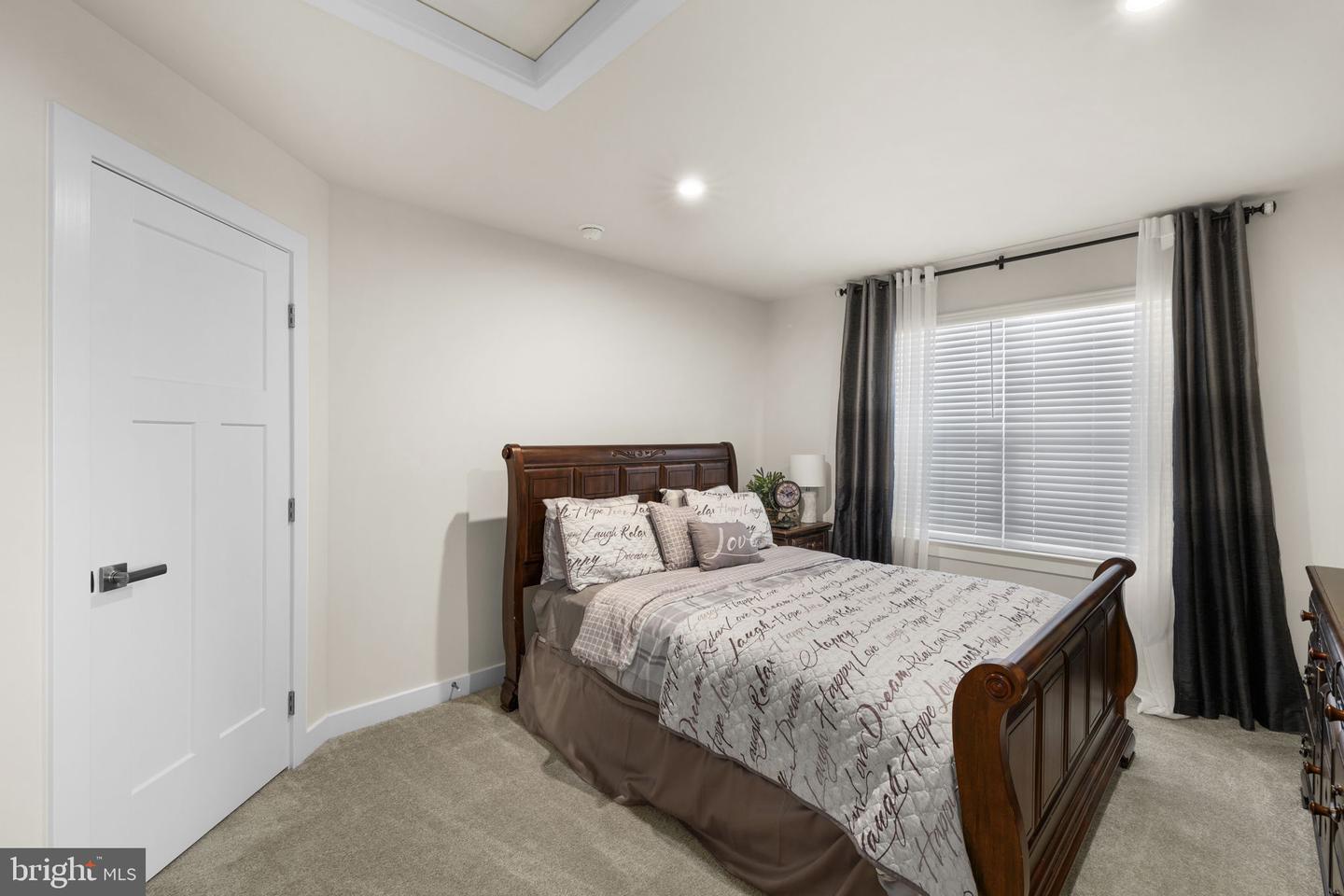 8612 SYLVANNAH DR, SPOTSYLVANIA, Virginia 22551, 5 Bedrooms Bedrooms, ,4 BathroomsBathrooms,Residential,For sale,8612 SYLVANNAH DR,VASP2038144 MLS # VASP2038144 8612 SYLVANNAH DR, SPOTSYLVANIA, Virginia 22551, 5 Bedrooms Bedrooms, ,4 BathroomsBathrooms,Residential,For sale,8612 SYLVANNAH DR,VASP2038144 MLS # VASP2038144