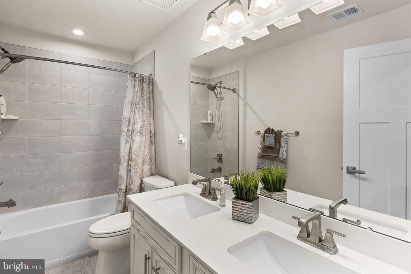 8612 SYLVANNAH DR, SPOTSYLVANIA, Virginia 22551, 5 Bedrooms Bedrooms, ,4 BathroomsBathrooms,Residential,For sale,8612 SYLVANNAH DR,VASP2038144 MLS # VASP2038144 8612 SYLVANNAH DR, SPOTSYLVANIA, Virginia 22551, 5 Bedrooms Bedrooms, ,4 BathroomsBathrooms,Residential,For sale,8612 SYLVANNAH DR,VASP2038144 MLS # VASP2038144