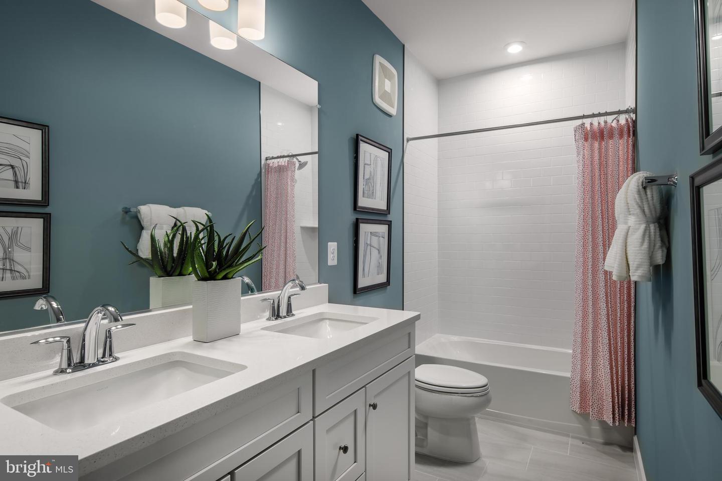 2167 GLACIER RD, HERNDON, Virginia 20170, 3 Bedrooms Bedrooms, ,2 BathroomsBathrooms,Residential,For sale,2167 GLACIER RD,VAFX2282688 MLS # VAFX2282688 2167 GLACIER RD, HERNDON, Virginia 20170, 3 Bedrooms Bedrooms, ,2 BathroomsBathrooms,Residential,For sale,2167 GLACIER RD,VAFX2282688 MLS # VAFX2282688