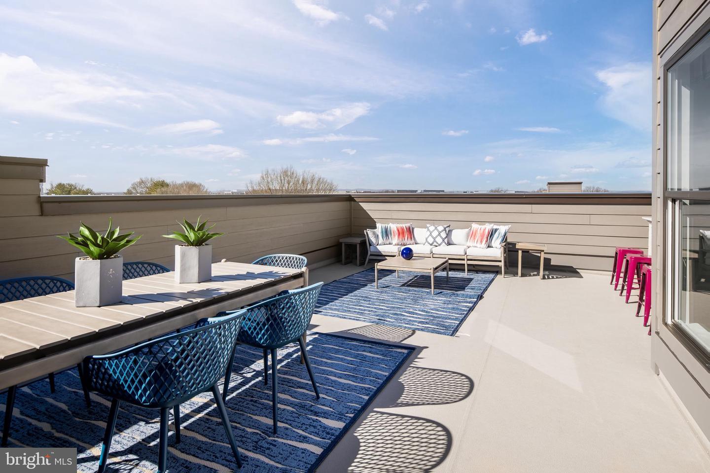 2167 GLACIER RD, HERNDON, Virginia 20170, 3 Bedrooms Bedrooms, ,2 BathroomsBathrooms,Residential,For sale,2167 GLACIER RD,VAFX2282688 MLS # VAFX2282688 2167 GLACIER RD, HERNDON, Virginia 20170, 3 Bedrooms Bedrooms, ,2 BathroomsBathrooms,Residential,For sale,2167 GLACIER RD,VAFX2282688 MLS # VAFX2282688