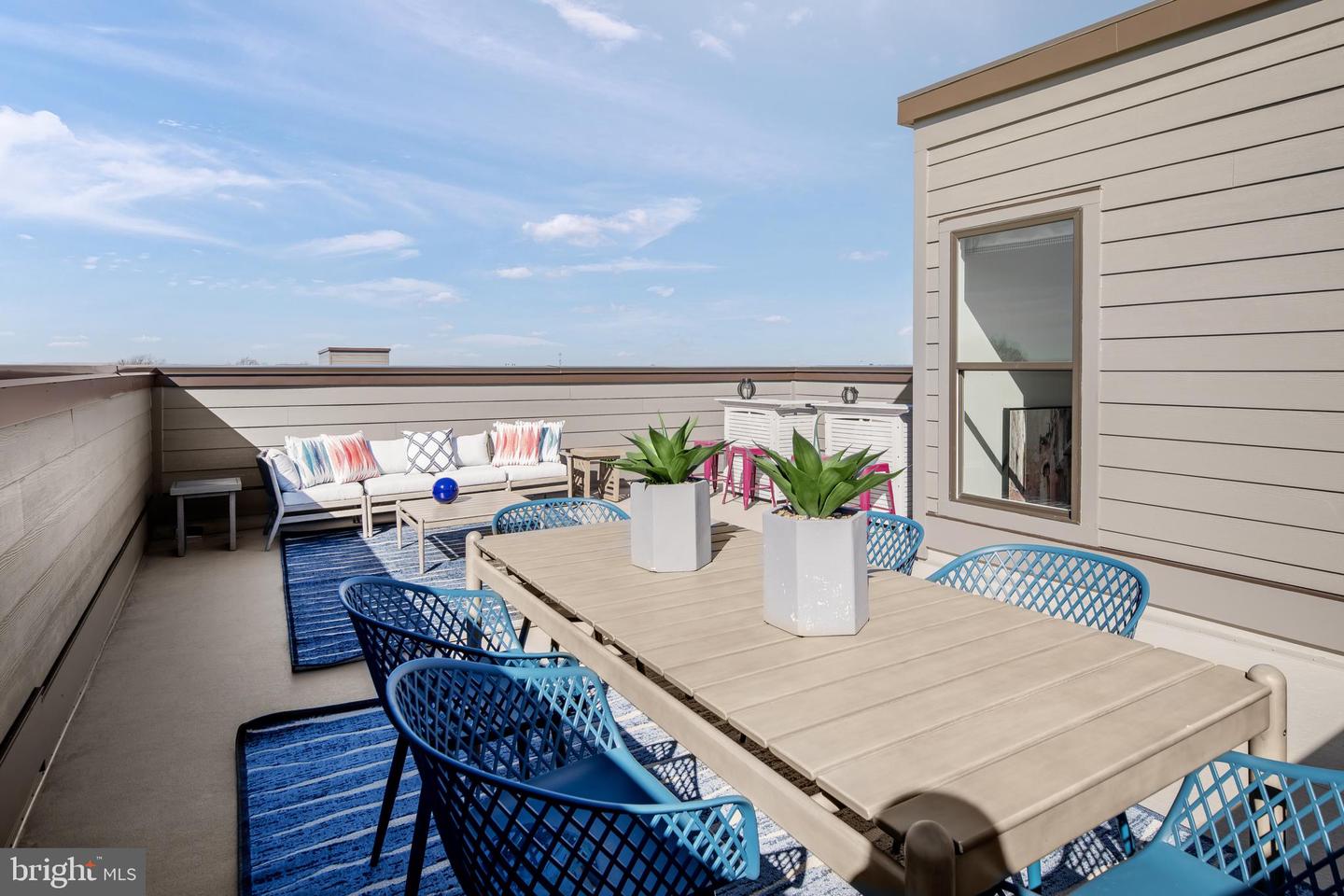 2167 GLACIER RD, HERNDON, Virginia 20170, 3 Bedrooms Bedrooms, ,2 BathroomsBathrooms,Residential,For sale,2167 GLACIER RD,VAFX2282688 MLS # VAFX2282688 2167 GLACIER RD, HERNDON, Virginia 20170, 3 Bedrooms Bedrooms, ,2 BathroomsBathrooms,Residential,For sale,2167 GLACIER RD,VAFX2282688 MLS # VAFX2282688