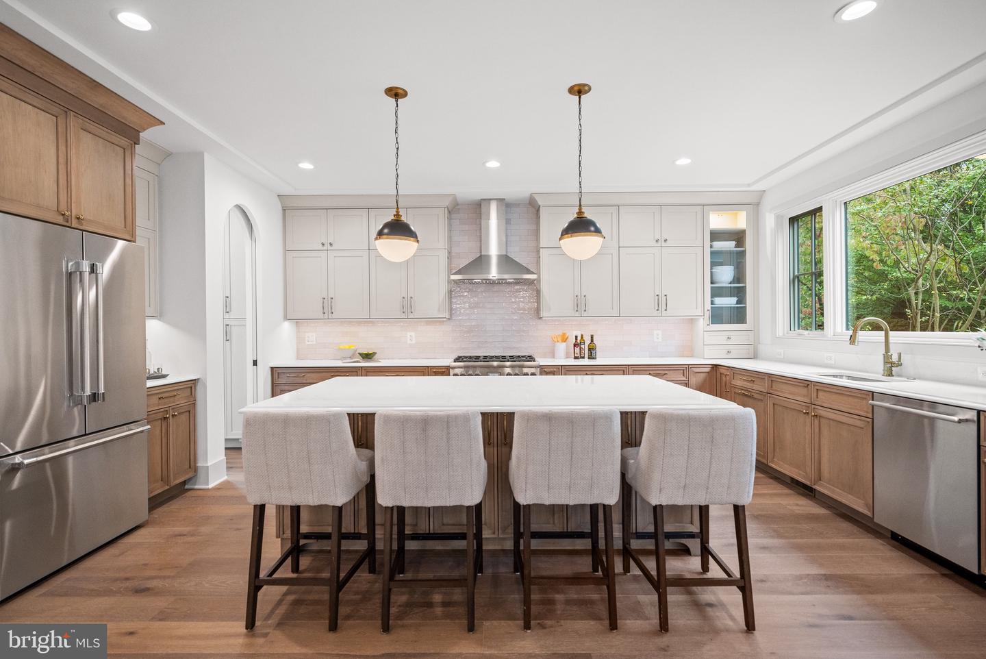 2133 N OAKLAND ST, ARLINGTON, Virginia 22207, 4 Bedrooms Bedrooms, ,4 BathroomsBathrooms,Residential,For sale,2133 N OAKLAND ST,VAAR2066950 MLS # VAAR2066950 2133 N OAKLAND ST, ARLINGTON, Virginia 22207, 4 Bedrooms Bedrooms, ,4 BathroomsBathrooms,Residential,For sale,2133 N OAKLAND ST,VAAR2066950 MLS # VAAR2066950