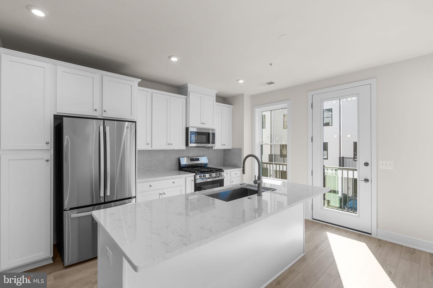 21764 DOLLIS HILL TER, BROADLANDS, Virginia 20148, 3 Bedrooms Bedrooms, ,2 BathroomsBathrooms,Residential,For sale,21764 DOLLIS HILL TER,VALO2112466 MLS # VALO2112466 21764 DOLLIS HILL TER, BROADLANDS, Virginia 20148, 3 Bedrooms Bedrooms, ,2 BathroomsBathrooms,Residential,For sale,21764 DOLLIS HILL TER,VALO2112466 MLS # VALO2112466