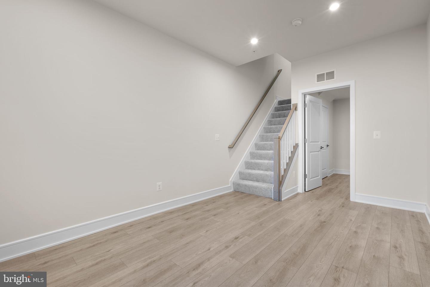 21764 DOLLIS HILL TER, BROADLANDS, Virginia 20148, 3 Bedrooms Bedrooms, ,2 BathroomsBathrooms,Residential,For sale,21764 DOLLIS HILL TER,VALO2112466 MLS # VALO2112466 21764 DOLLIS HILL TER, BROADLANDS, Virginia 20148, 3 Bedrooms Bedrooms, ,2 BathroomsBathrooms,Residential,For sale,21764 DOLLIS HILL TER,VALO2112466 MLS # VALO2112466