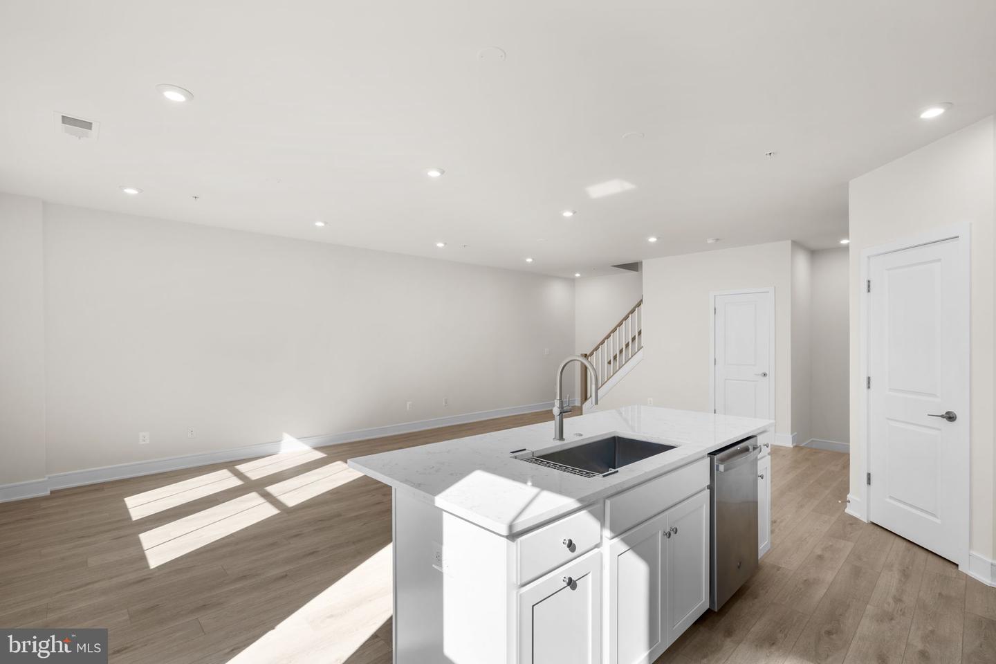 21764 DOLLIS HILL TER, BROADLANDS, Virginia 20148, 3 Bedrooms Bedrooms, ,2 BathroomsBathrooms,Residential,For sale,21764 DOLLIS HILL TER,VALO2112466 MLS # VALO2112466 21764 DOLLIS HILL TER, BROADLANDS, Virginia 20148, 3 Bedrooms Bedrooms, ,2 BathroomsBathrooms,Residential,For sale,21764 DOLLIS HILL TER,VALO2112466 MLS # VALO2112466