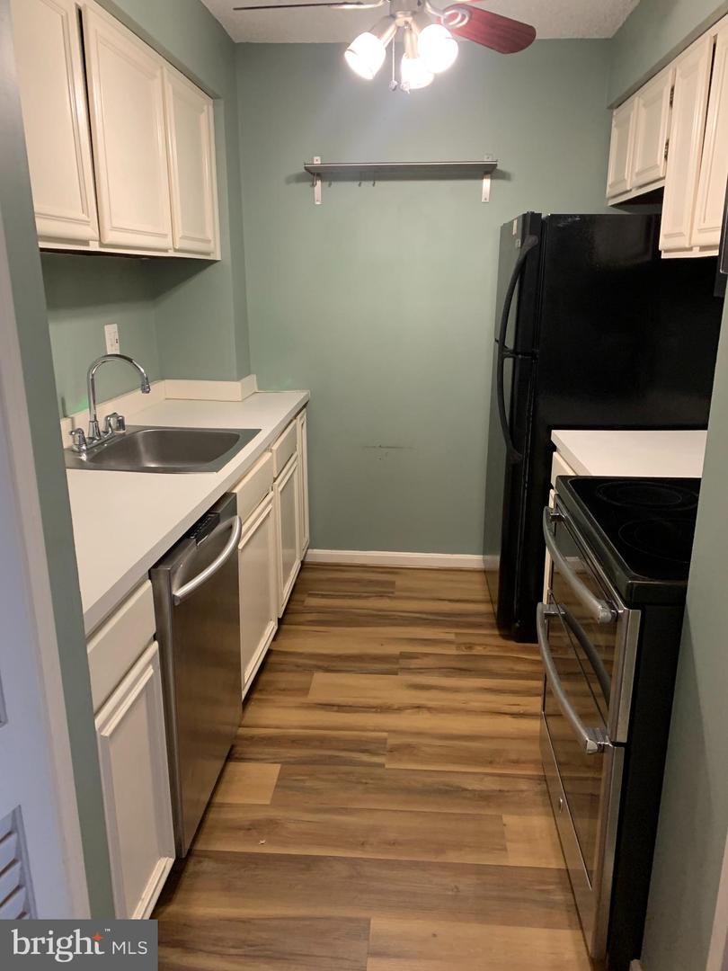 5300 HOLMES RUN PKWY #1209, ALEXANDRIA, Virginia 22304, 2 Bedrooms Bedrooms, ,2 BathroomsBathrooms,Residential,For sale,5300 HOLMES RUN PKWY #1209,VAAX2052474 MLS # VAAX2052474 5300 HOLMES RUN PKWY #1209, ALEXANDRIA, Virginia 22304, 2 Bedrooms Bedrooms, ,2 BathroomsBathrooms,Residential,For sale,5300 HOLMES RUN PKWY #1209,VAAX2052474 MLS # VAAX2052474