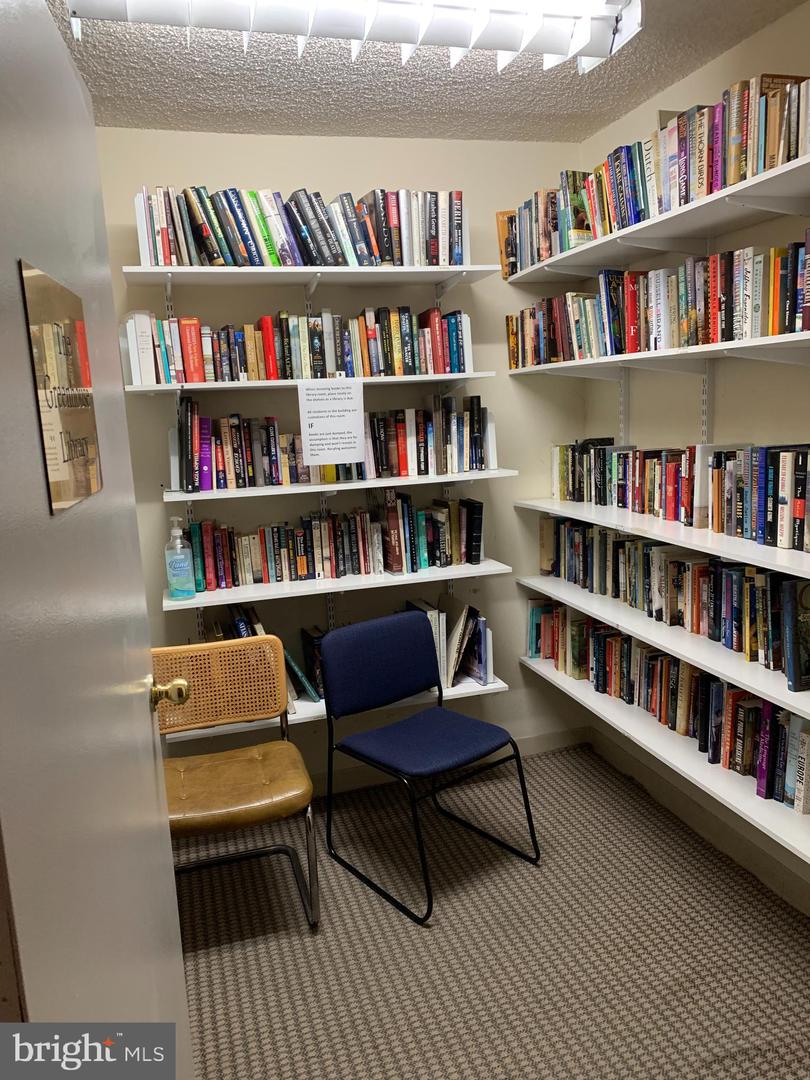 5300 HOLMES RUN PKWY #1209, ALEXANDRIA, Virginia 22304, 2 Bedrooms Bedrooms, ,2 BathroomsBathrooms,Residential,For sale,5300 HOLMES RUN PKWY #1209,VAAX2052474 MLS # VAAX2052474 5300 HOLMES RUN PKWY #1209, ALEXANDRIA, Virginia 22304, 2 Bedrooms Bedrooms, ,2 BathroomsBathrooms,Residential,For sale,5300 HOLMES RUN PKWY #1209,VAAX2052474 MLS # VAAX2052474