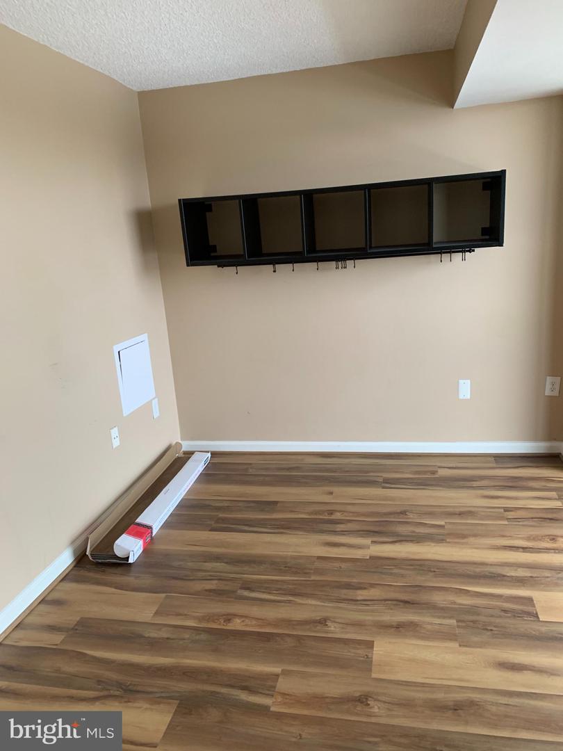 5300 HOLMES RUN PKWY #1209, ALEXANDRIA, Virginia 22304, 2 Bedrooms Bedrooms, ,2 BathroomsBathrooms,Residential,For sale,5300 HOLMES RUN PKWY #1209,VAAX2052474 MLS # VAAX2052474 5300 HOLMES RUN PKWY #1209, ALEXANDRIA, Virginia 22304, 2 Bedrooms Bedrooms, ,2 BathroomsBathrooms,Residential,For sale,5300 HOLMES RUN PKWY #1209,VAAX2052474 MLS # VAAX2052474