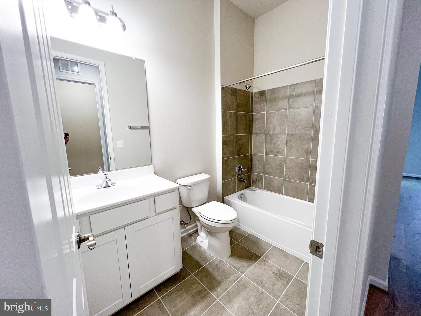 9204 CRESTVIEW RIDGE DR, BRISTOW, Virginia 20136, 4 Bedrooms Bedrooms, ,3 BathroomsBathrooms,Residential,For sale,9204 CRESTVIEW RIDGE DR,VAPW2109256 MLS # VAPW2109256 9204 CRESTVIEW RIDGE DR, BRISTOW, Virginia 20136, 4 Bedrooms Bedrooms, ,3 BathroomsBathrooms,Residential,For sale,9204 CRESTVIEW RIDGE DR,VAPW2109256 MLS # VAPW2109256