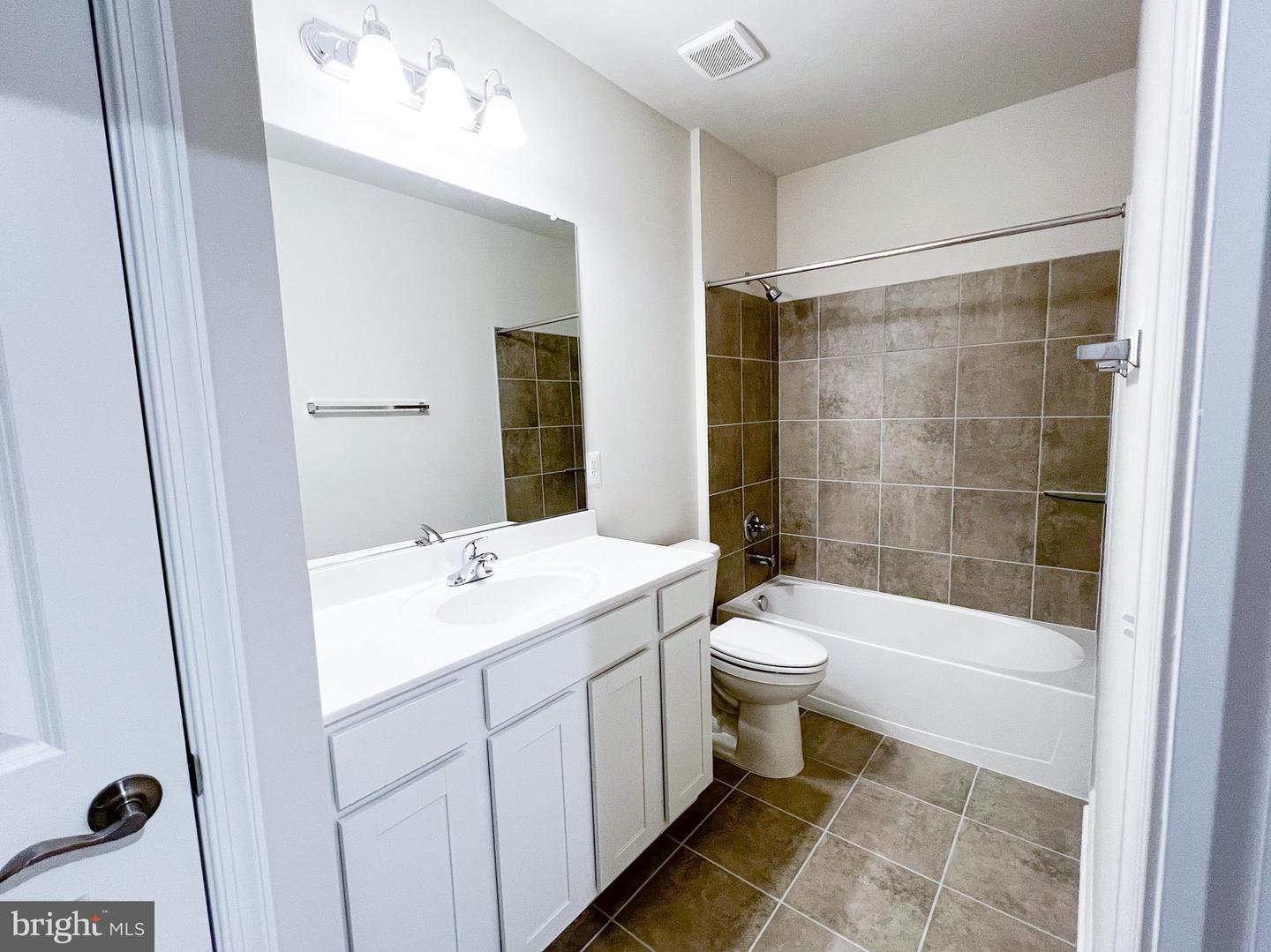 9204 CRESTVIEW RIDGE DR, BRISTOW, Virginia 20136, 4 Bedrooms Bedrooms, ,3 BathroomsBathrooms,Residential,For sale,9204 CRESTVIEW RIDGE DR,VAPW2109256 MLS # VAPW2109256 9204 CRESTVIEW RIDGE DR, BRISTOW, Virginia 20136, 4 Bedrooms Bedrooms, ,3 BathroomsBathrooms,Residential,For sale,9204 CRESTVIEW RIDGE DR,VAPW2109256 MLS # VAPW2109256