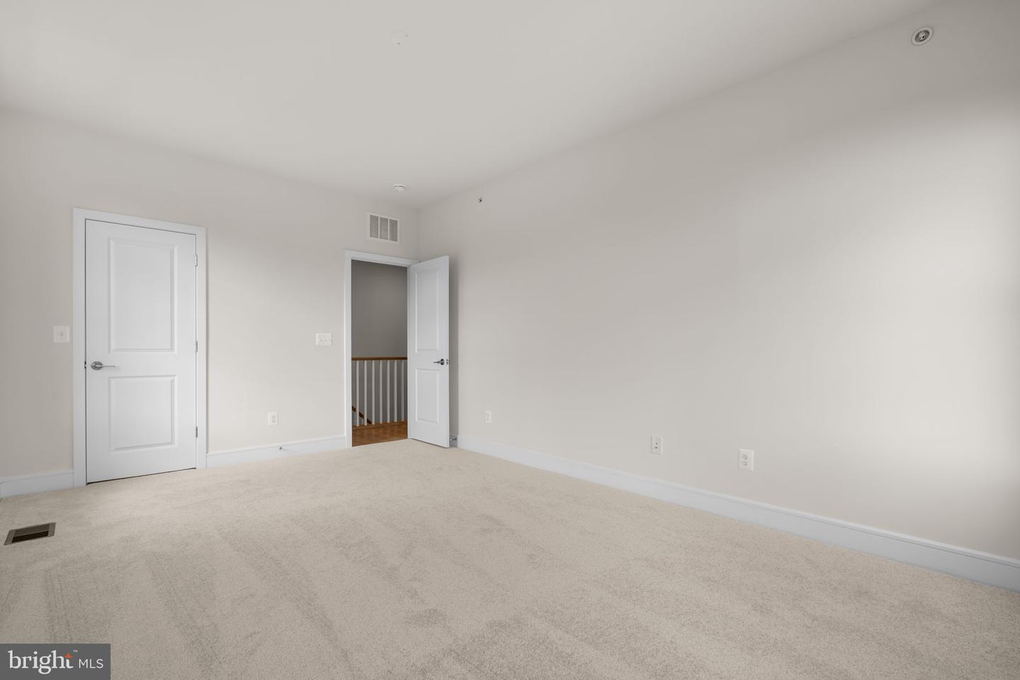 43305 FARRINGDON SQ, BROADLANDS, Virginia 20148, 3 Bedrooms Bedrooms, ,2 BathroomsBathrooms,Residential,For sale,43305 FARRINGDON SQ,VALO2112468 MLS # VALO2112468 43305 FARRINGDON SQ, BROADLANDS, Virginia 20148, 3 Bedrooms Bedrooms, ,2 BathroomsBathrooms,Residential,For sale,43305 FARRINGDON SQ,VALO2112468 MLS # VALO2112468