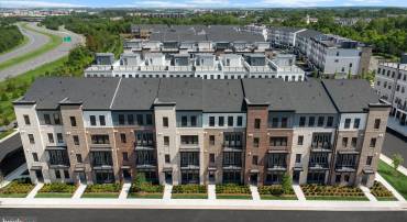 43305 FARRINGDON SQ, BROADLANDS, Virginia 20148, 3 Bedrooms Bedrooms, ,2 BathroomsBathrooms,Residential,For sale,43305 FARRINGDON SQ,VALO2112468 MLS # VALO2112468