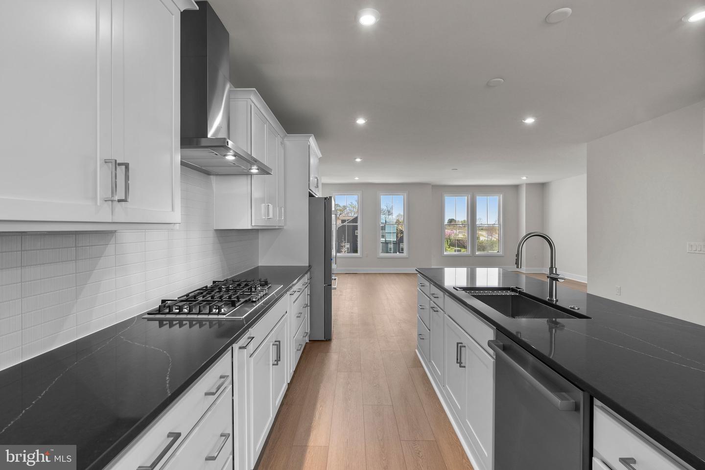 44510 LOWESTOFT SQ, ASHBURN, Virginia 20147, 3 Bedrooms Bedrooms, ,2 BathroomsBathrooms,Residential,For sale,44510 LOWESTOFT SQ,VALO2112470 MLS # VALO2112470 44510 LOWESTOFT SQ, ASHBURN, Virginia 20147, 3 Bedrooms Bedrooms, ,2 BathroomsBathrooms,Residential,For sale,44510 LOWESTOFT SQ,VALO2112470 MLS # VALO2112470