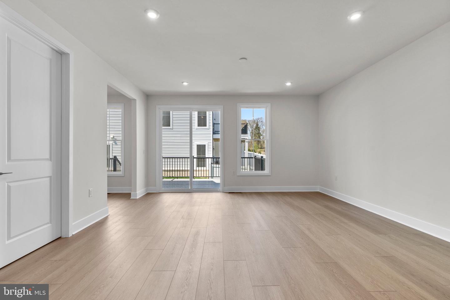 44510 LOWESTOFT SQ, ASHBURN, Virginia 20147, 3 Bedrooms Bedrooms, ,2 BathroomsBathrooms,Residential,For sale,44510 LOWESTOFT SQ,VALO2112470 MLS # VALO2112470 44510 LOWESTOFT SQ, ASHBURN, Virginia 20147, 3 Bedrooms Bedrooms, ,2 BathroomsBathrooms,Residential,For sale,44510 LOWESTOFT SQ,VALO2112470 MLS # VALO2112470