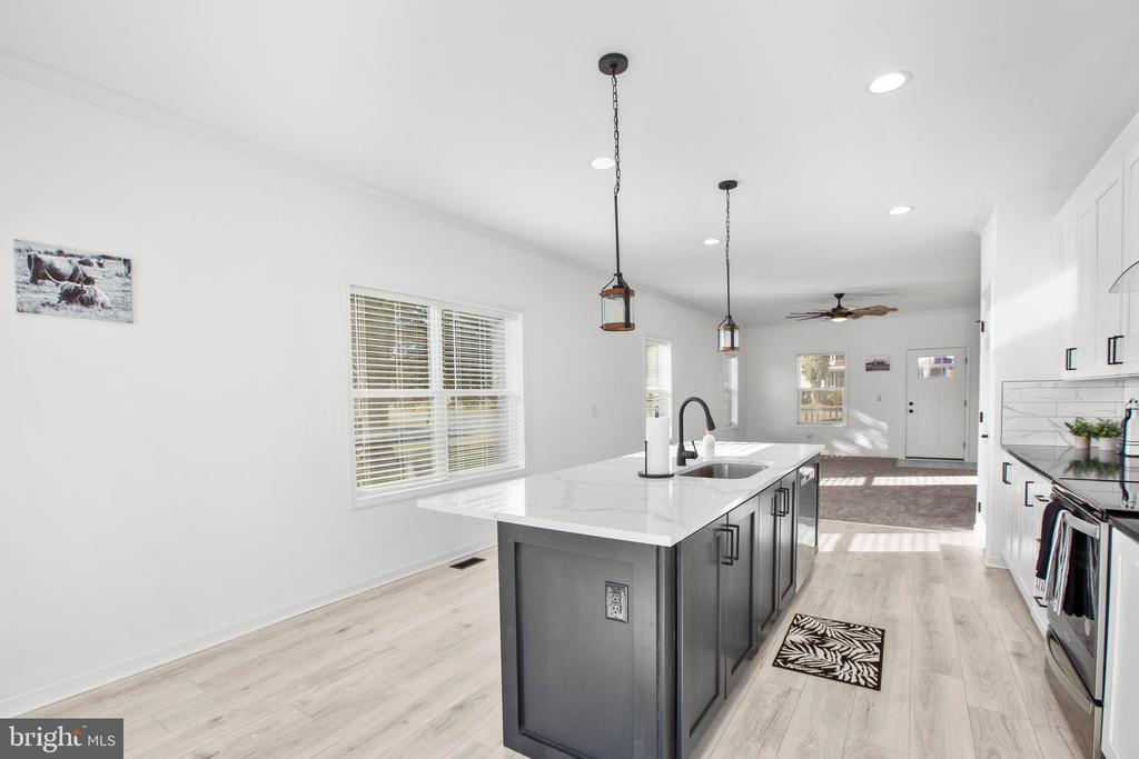 828 MINERAL AVE, MINERAL, Virginia 23117, 3 Bedrooms Bedrooms, ,2 BathroomsBathrooms,Residential,828 MINERAL AVE,VALA2005978 MLS # VALA2005978