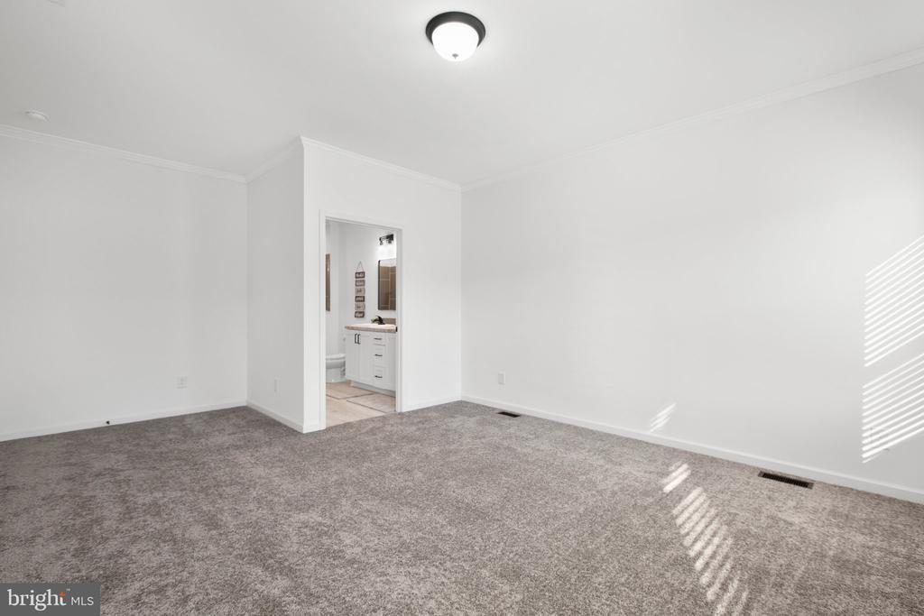 828 MINERAL AVE, MINERAL, Virginia 23117, 3 Bedrooms Bedrooms, ,2 BathroomsBathrooms,Residential,828 MINERAL AVE,VALA2005978 MLS # VALA2005978