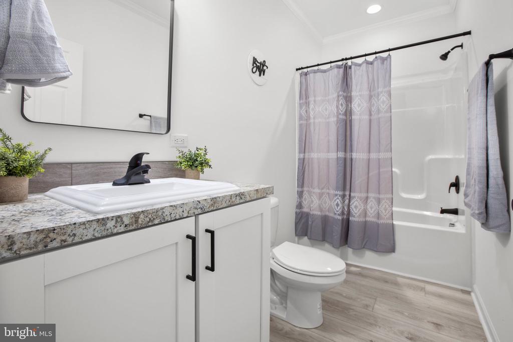 828 MINERAL AVE, MINERAL, Virginia 23117, 3 Bedrooms Bedrooms, ,2 BathroomsBathrooms,Residential,828 MINERAL AVE,VALA2005978 MLS # VALA2005978