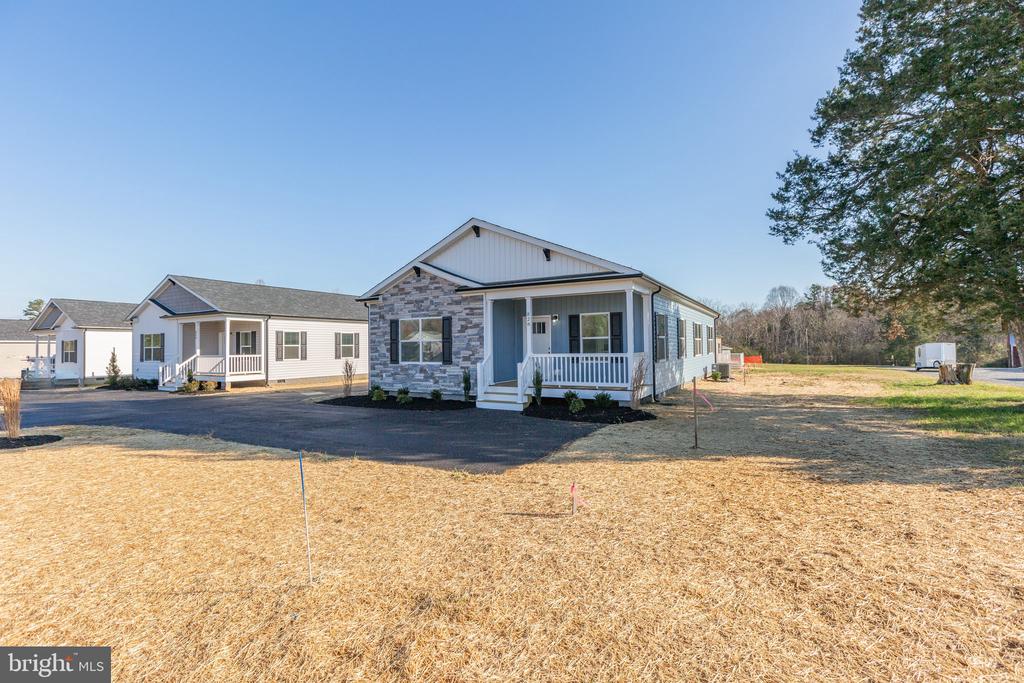 828 MINERAL AVE, MINERAL, Virginia 23117, 3 Bedrooms Bedrooms, ,2 BathroomsBathrooms,Residential,828 MINERAL AVE,VALA2005978 MLS # VALA2005978