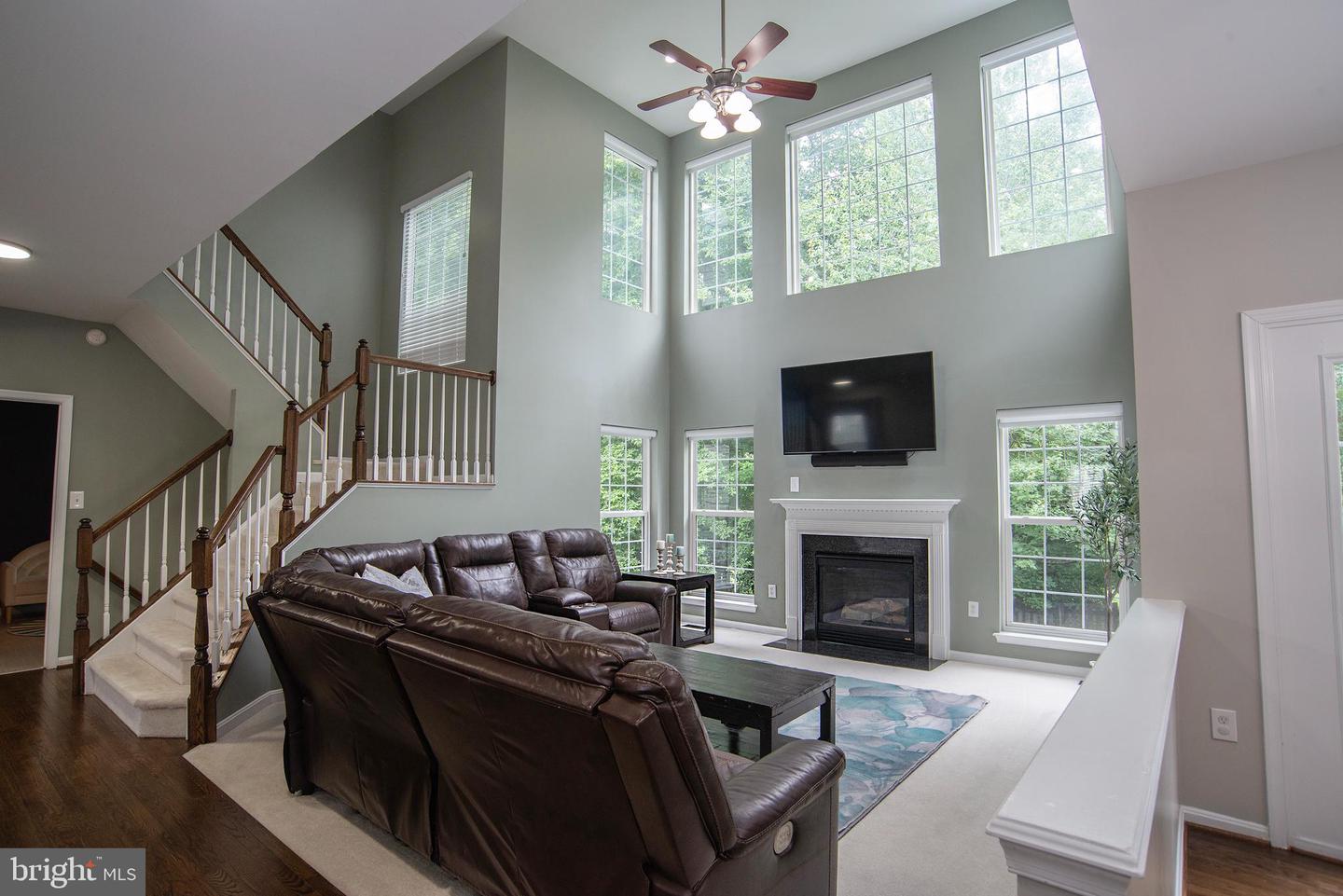 15750 CHIMNEY ROCK TER, WOODBRIDGE, Virginia 22193, 5 Bedrooms Bedrooms, ,3 BathroomsBathrooms,Residential,For sale,15750 CHIMNEY ROCK TER,VAPW2098426 MLS # VAPW2098426