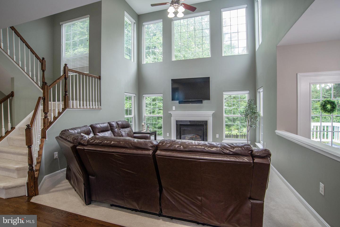 15750 CHIMNEY ROCK TER, WOODBRIDGE, Virginia 22193, 5 Bedrooms Bedrooms, ,3 BathroomsBathrooms,Residential,For sale,15750 CHIMNEY ROCK TER,VAPW2098426 MLS # VAPW2098426