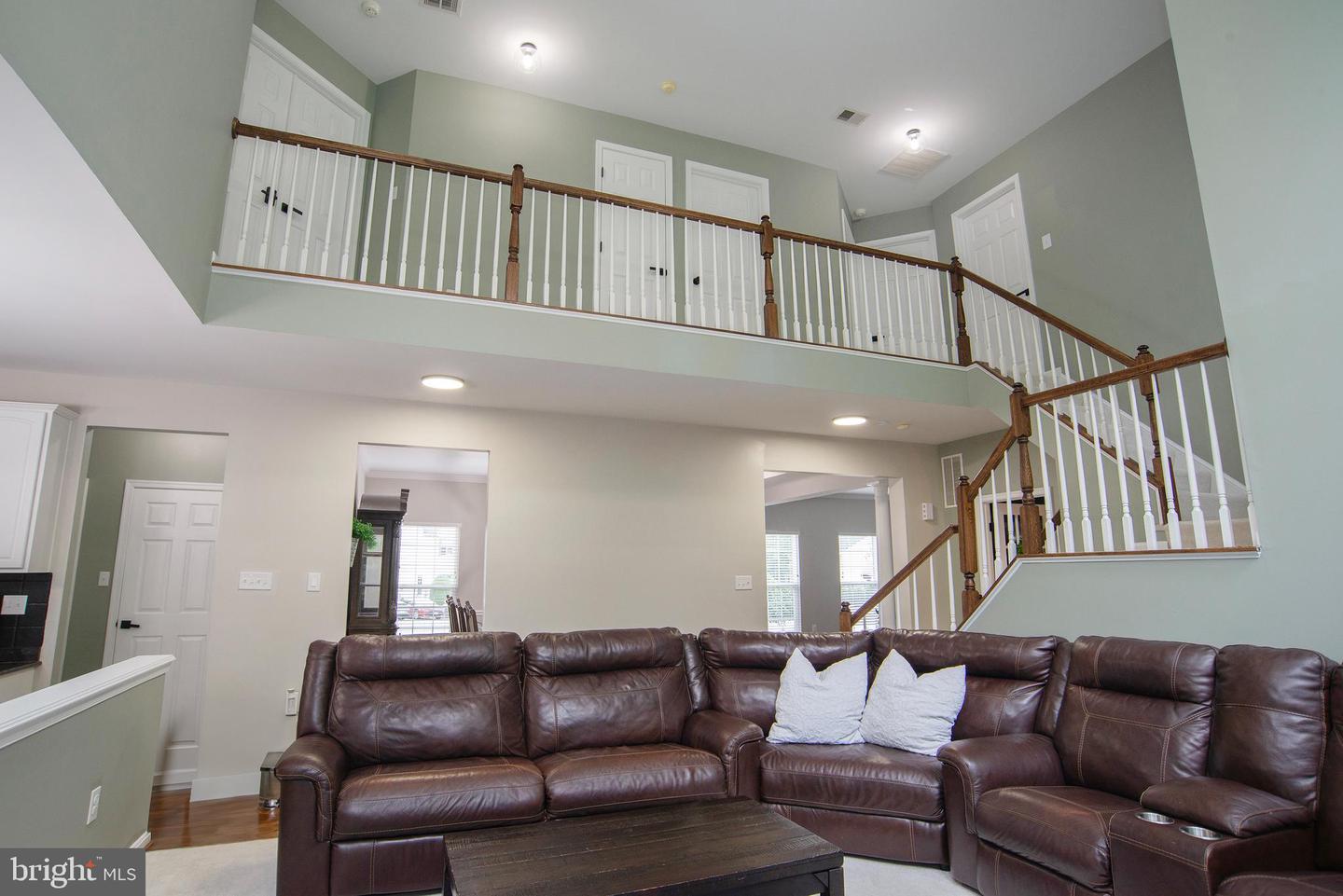 15750 CHIMNEY ROCK TER, WOODBRIDGE, Virginia 22193, 5 Bedrooms Bedrooms, ,3 BathroomsBathrooms,Residential,For sale,15750 CHIMNEY ROCK TER,VAPW2098426 MLS # VAPW2098426