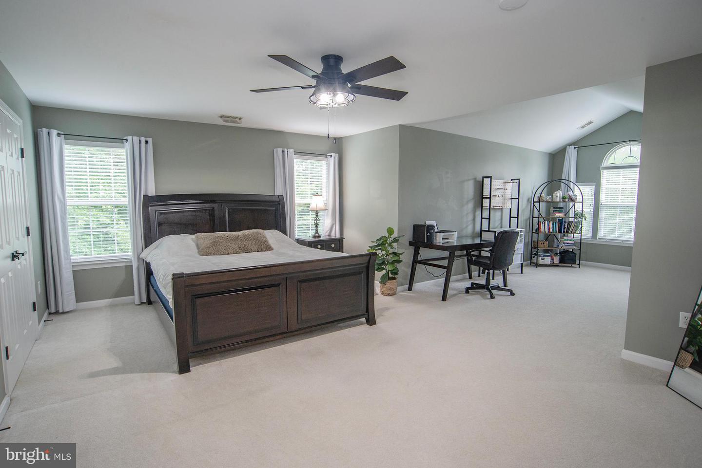 15750 CHIMNEY ROCK TER, WOODBRIDGE, Virginia 22193, 5 Bedrooms Bedrooms, ,3 BathroomsBathrooms,Residential,For sale,15750 CHIMNEY ROCK TER,VAPW2098426 MLS # VAPW2098426