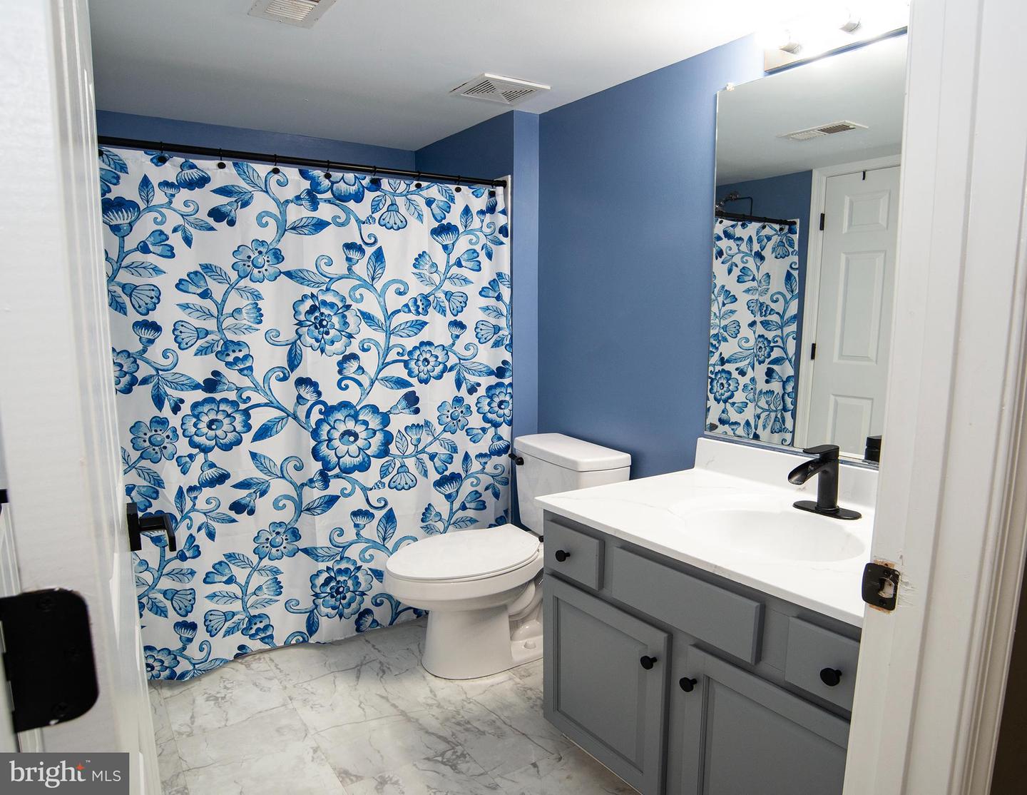 15750 CHIMNEY ROCK TER, WOODBRIDGE, Virginia 22193, 5 Bedrooms Bedrooms, ,3 BathroomsBathrooms,Residential,For sale,15750 CHIMNEY ROCK TER,VAPW2098426 MLS # VAPW2098426