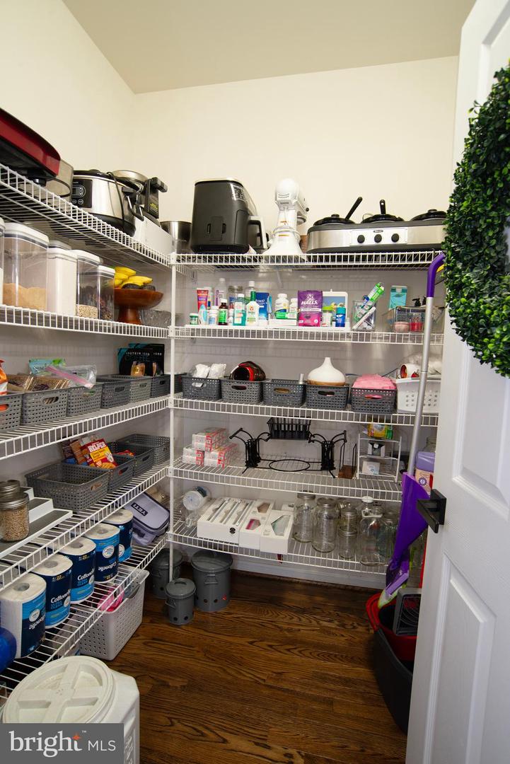 15750 CHIMNEY ROCK TER, WOODBRIDGE, Virginia 22193, 5 Bedrooms Bedrooms, ,3 BathroomsBathrooms,Residential,For sale,15750 CHIMNEY ROCK TER,VAPW2098426 MLS # VAPW2098426