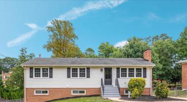 5625 MAXINE CT, ALEXANDRIA, Virginia 22310, 7 Bedrooms Bedrooms, 11 Rooms Rooms,4 BathroomsBathrooms,Residential,For sale,5625 MAXINE CT,VAFX2261474 MLS # VAFX2261474