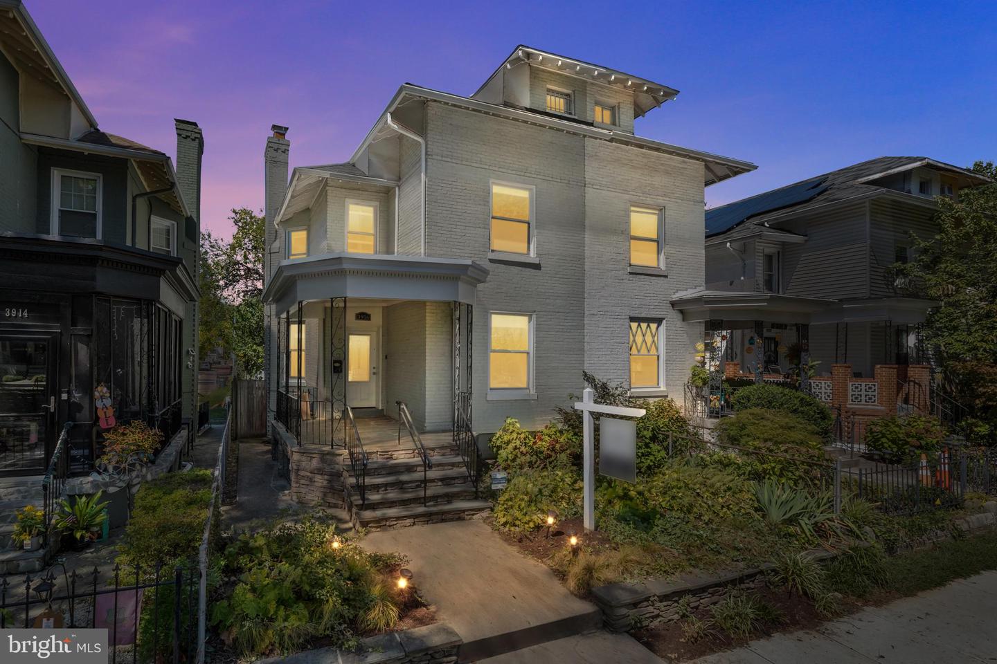 3916 5TH ST NW, WASHINGTON, District Of Columbia 20011, 3 Bedrooms Bedrooms, ,4 BathroomsBathrooms,Residential,For sale,3916 5TH ST NW,DCDC2217378 MLS # DCDC2217378