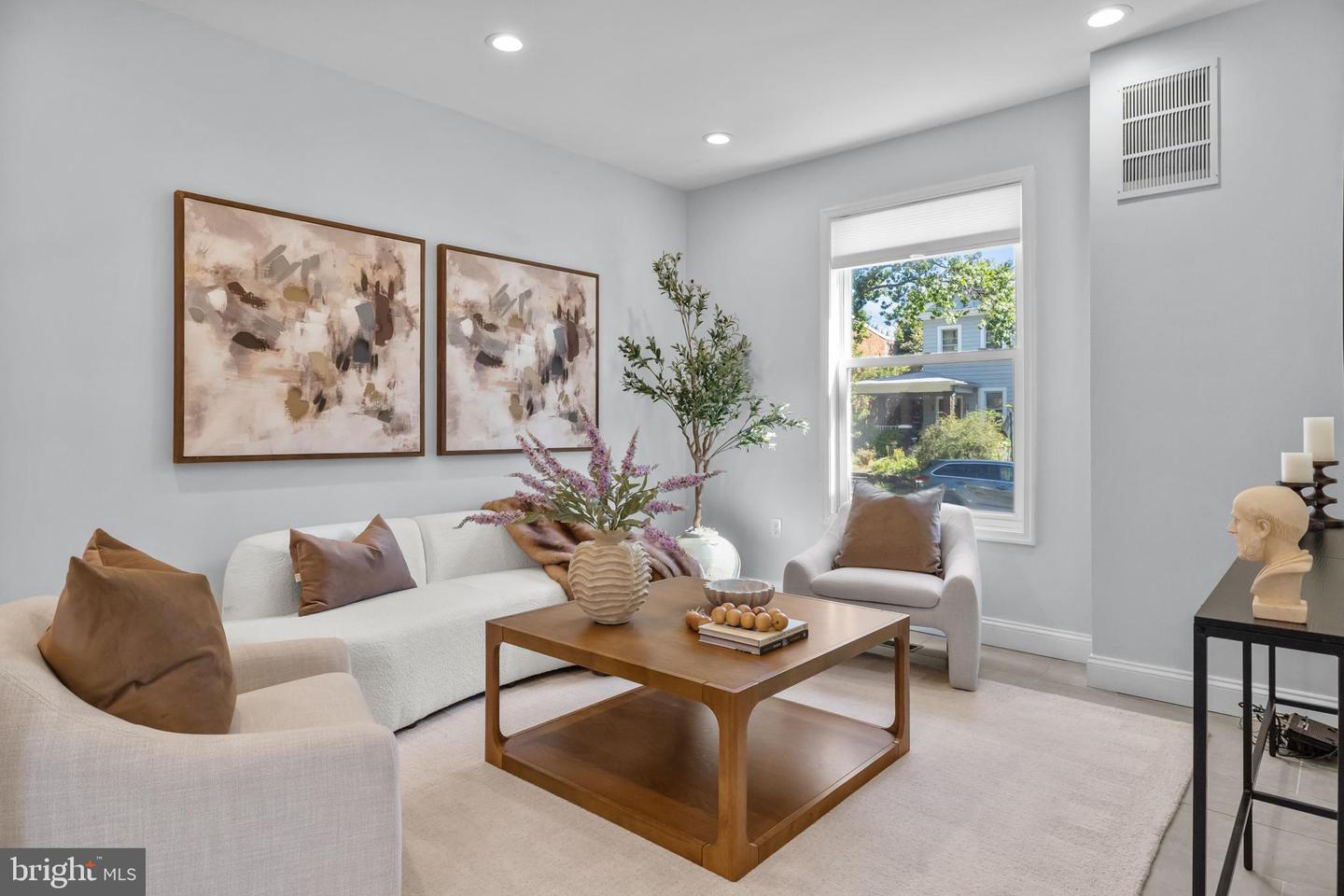 3916 5TH ST NW, WASHINGTON, District Of Columbia 20011, 3 Bedrooms Bedrooms, ,4 BathroomsBathrooms,Residential,For sale,3916 5TH ST NW,DCDC2217378 MLS # DCDC2217378