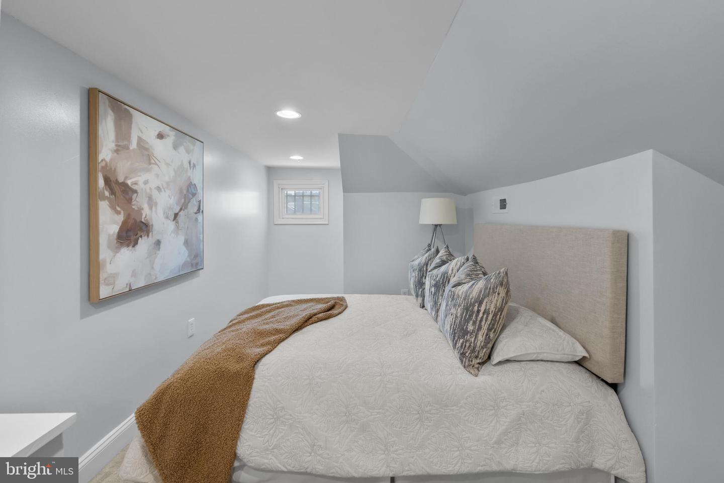 3916 5TH ST NW, WASHINGTON, District Of Columbia 20011, 3 Bedrooms Bedrooms, ,4 BathroomsBathrooms,Residential,For sale,3916 5TH ST NW,DCDC2217378 MLS # DCDC2217378