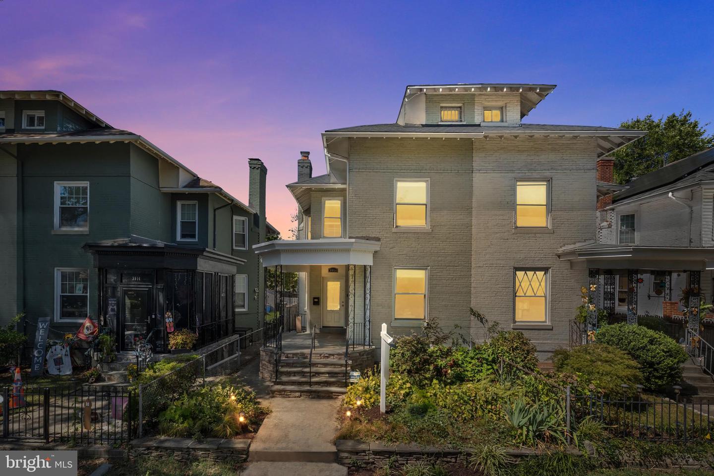 3916 5TH ST NW, WASHINGTON, District Of Columbia 20011, 3 Bedrooms Bedrooms, ,4 BathroomsBathrooms,Residential,For sale,3916 5TH ST NW,DCDC2217378 MLS # DCDC2217378