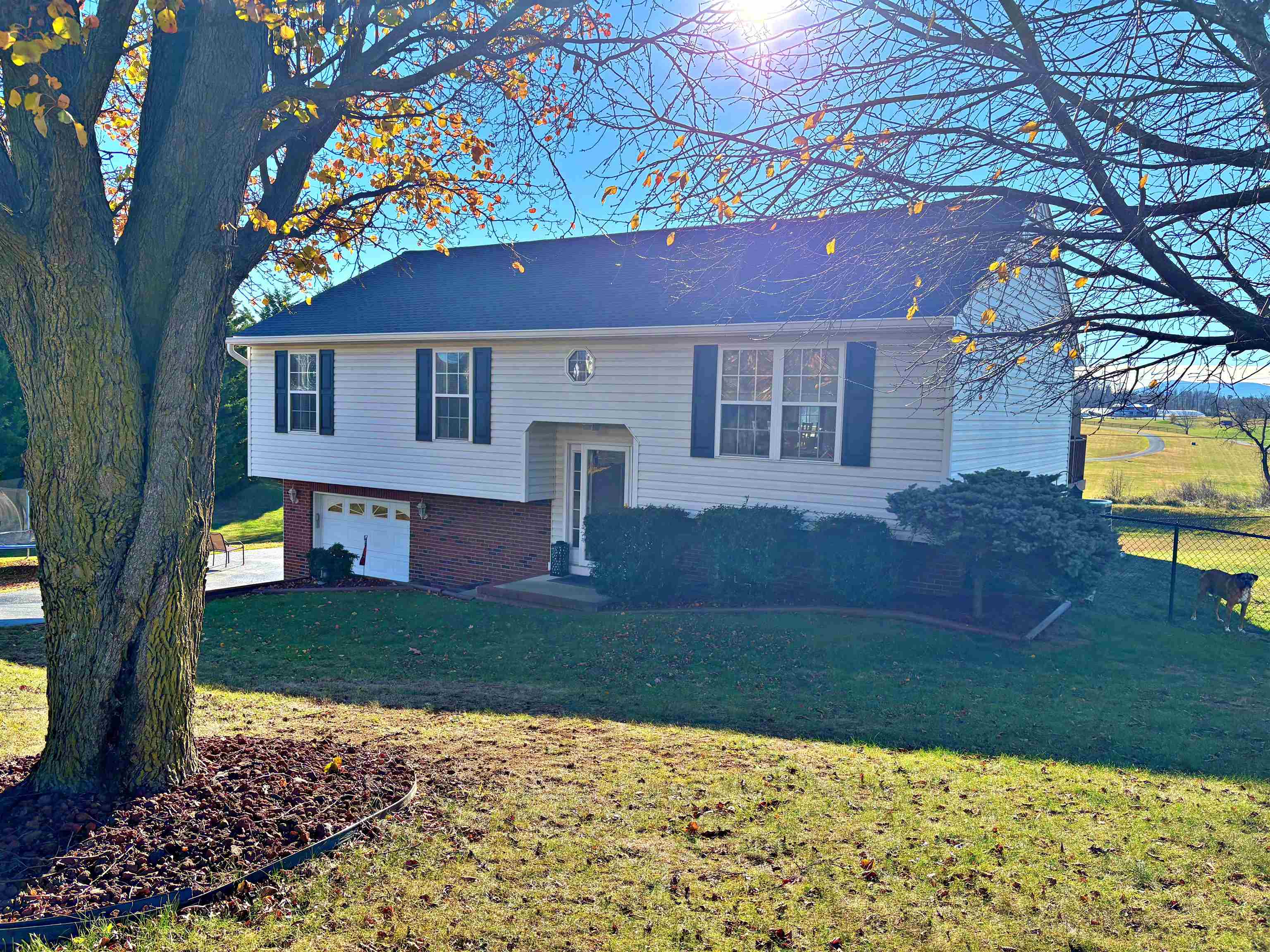 271 WYNDHAM HILL DR, FISHERSVILLE, Virginia 22939, 4 Bedrooms Bedrooms, ,3 BathroomsBathrooms,Residential,271 WYNDHAM HILL DR,671189 MLS # 671189 271 WYNDHAM HILL DR, FISHERSVILLE, Virginia 22939, 4 Bedrooms Bedrooms, ,3 BathroomsBathrooms,Residential,271 WYNDHAM HILL DR,671189 MLS # 671189