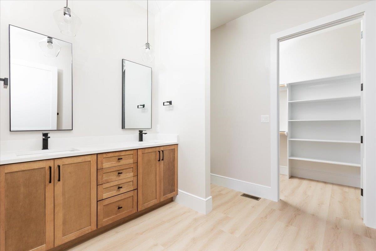 126 CHICKADEE CT, WOODSTOCK, Virginia 22664, 2 Bedrooms Bedrooms, ,2 BathroomsBathrooms,Residential,Walton Woods Subdivision,126 CHICKADEE CT,671897 MLS # 671897 126 CHICKADEE CT, WOODSTOCK, Virginia 22664, 2 Bedrooms Bedrooms, ,2 BathroomsBathrooms,Residential,Walton Woods Subdivision,126 CHICKADEE CT,671897 MLS # 671897