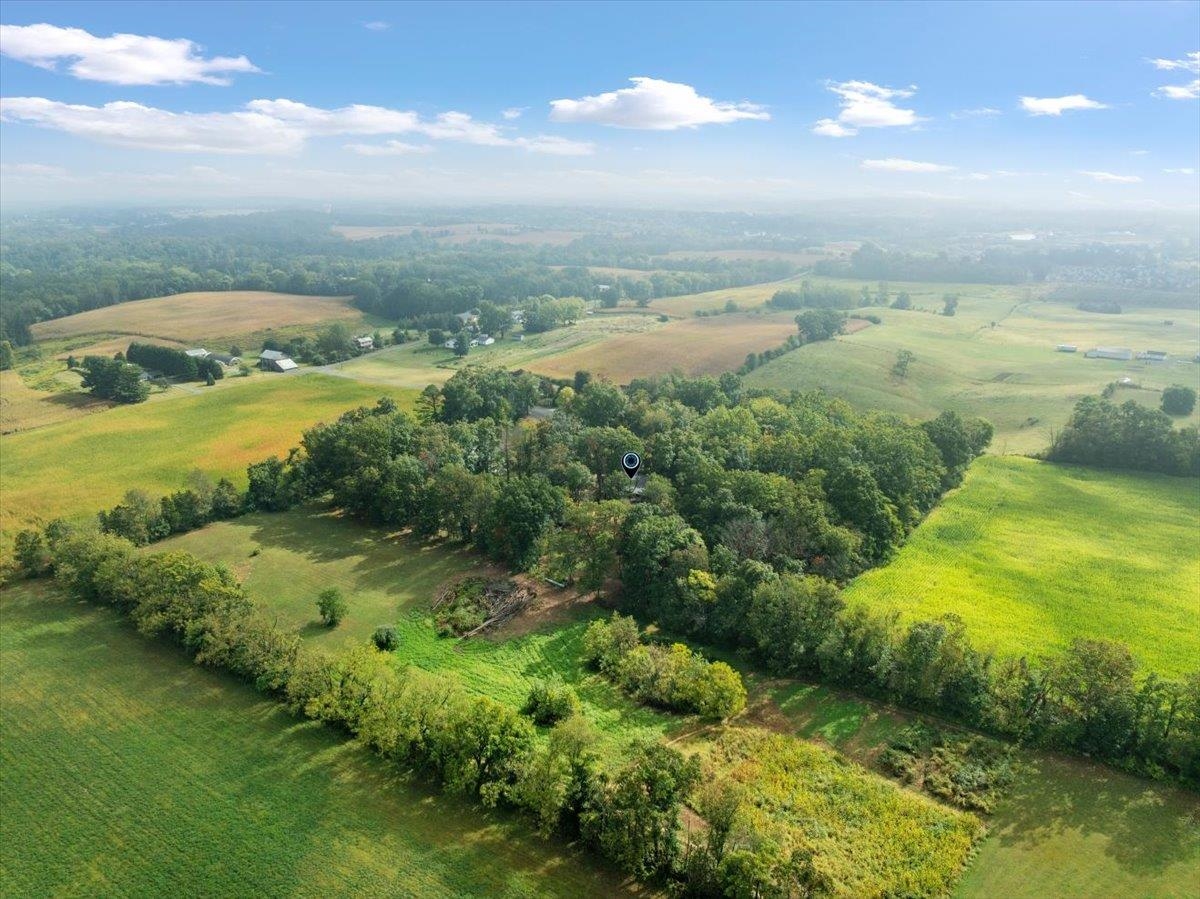 126 CHICKADEE CT, WOODSTOCK, Virginia 22664, 2 Bedrooms Bedrooms, ,2 BathroomsBathrooms,Residential,Walton Woods Subdivision,126 CHICKADEE CT,671897 MLS # 671897 126 CHICKADEE CT, WOODSTOCK, Virginia 22664, 2 Bedrooms Bedrooms, ,2 BathroomsBathrooms,Residential,Walton Woods Subdivision,126 CHICKADEE CT,671897 MLS # 671897