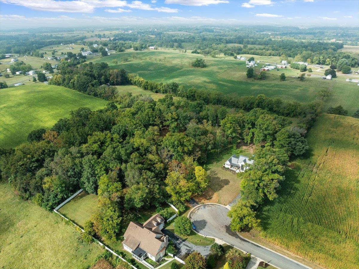 126 CHICKADEE CT, WOODSTOCK, Virginia 22664, 2 Bedrooms Bedrooms, ,2 BathroomsBathrooms,Residential,Walton Woods Subdivision,126 CHICKADEE CT,671897 MLS # 671897 126 CHICKADEE CT, WOODSTOCK, Virginia 22664, 2 Bedrooms Bedrooms, ,2 BathroomsBathrooms,Residential,Walton Woods Subdivision,126 CHICKADEE CT,671897 MLS # 671897