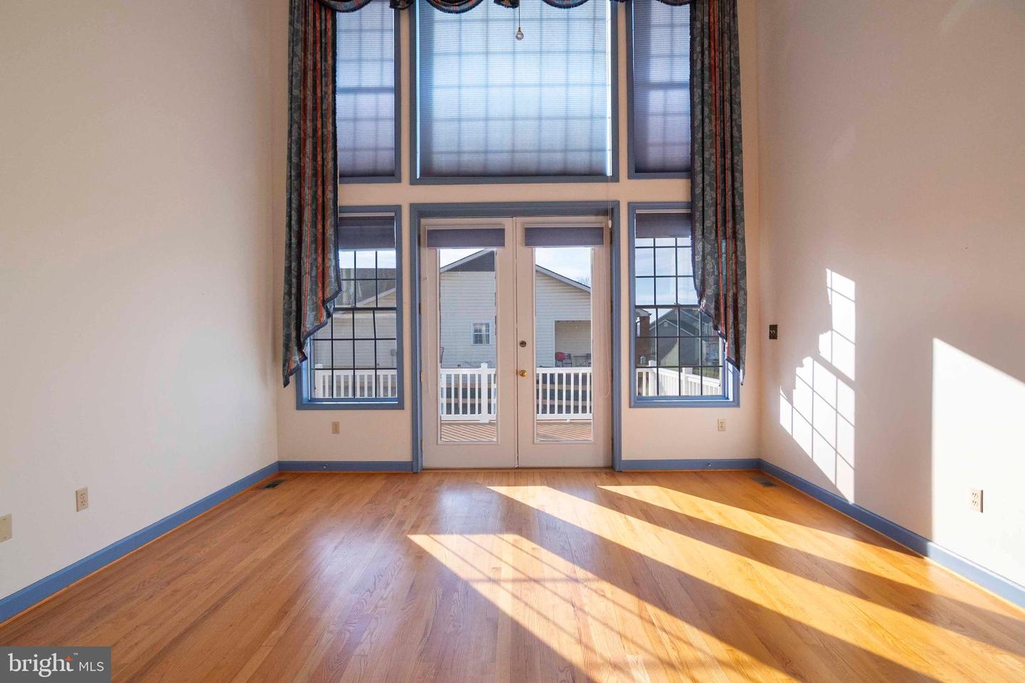 507 MEADOW LN, FRONT ROYAL, Virginia 22630, 5 Bedrooms Bedrooms, ,2 BathroomsBathrooms,Residential,For sale,507 MEADOW LN,VAWR2012418 MLS # VAWR2012418 507 MEADOW LN, FRONT ROYAL, Virginia 22630, 5 Bedrooms Bedrooms, ,2 BathroomsBathrooms,Residential,For sale,507 MEADOW LN,VAWR2012418 MLS # VAWR2012418