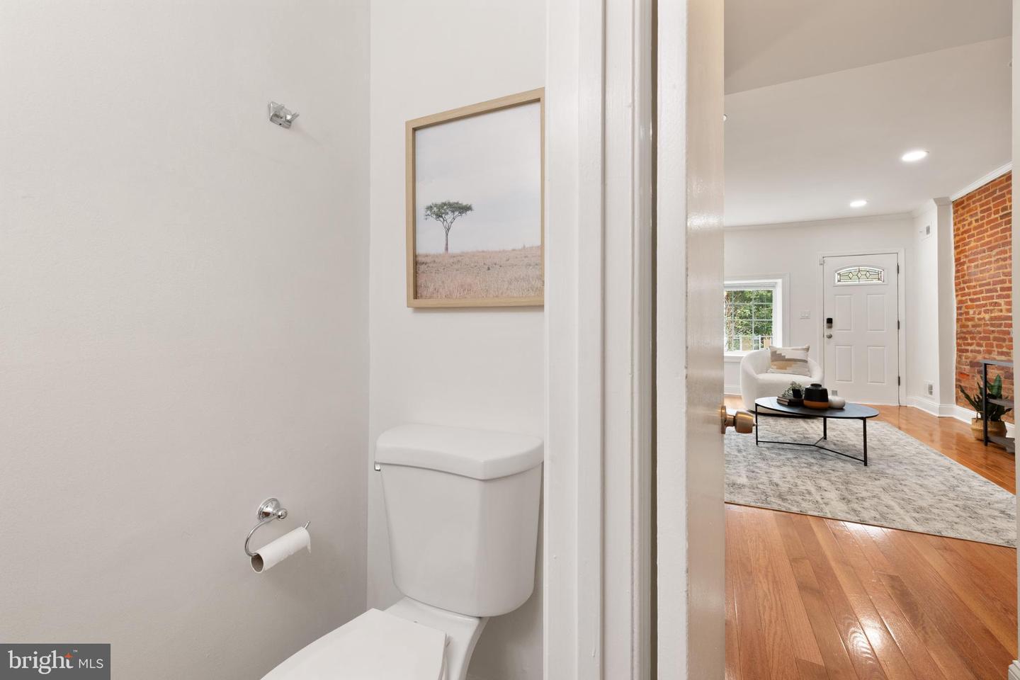 4829 41ST ST NW, WASHINGTON, District Of Columbia 20016, 2 Bedrooms Bedrooms, ,1 BathroomBathrooms,Residential,For sale,4829 41ST ST NW,DCDC2225044 MLS # DCDC2225044