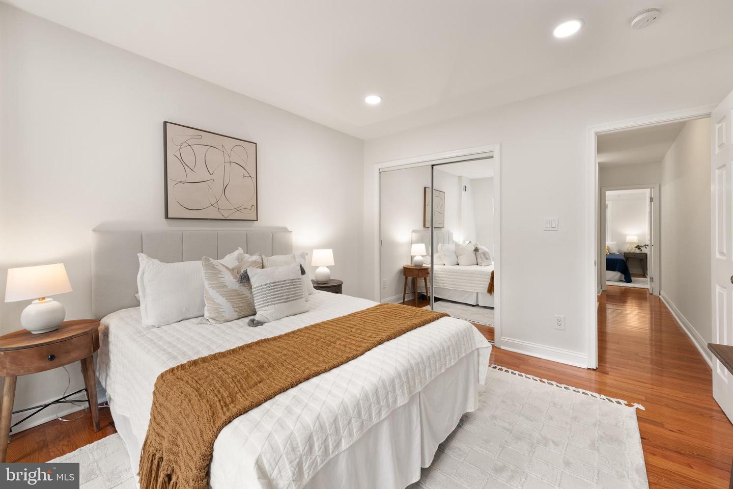 4829 41ST ST NW, WASHINGTON, District Of Columbia 20016, 2 Bedrooms Bedrooms, ,1 BathroomBathrooms,Residential,For sale,4829 41ST ST NW,DCDC2225044 MLS # DCDC2225044