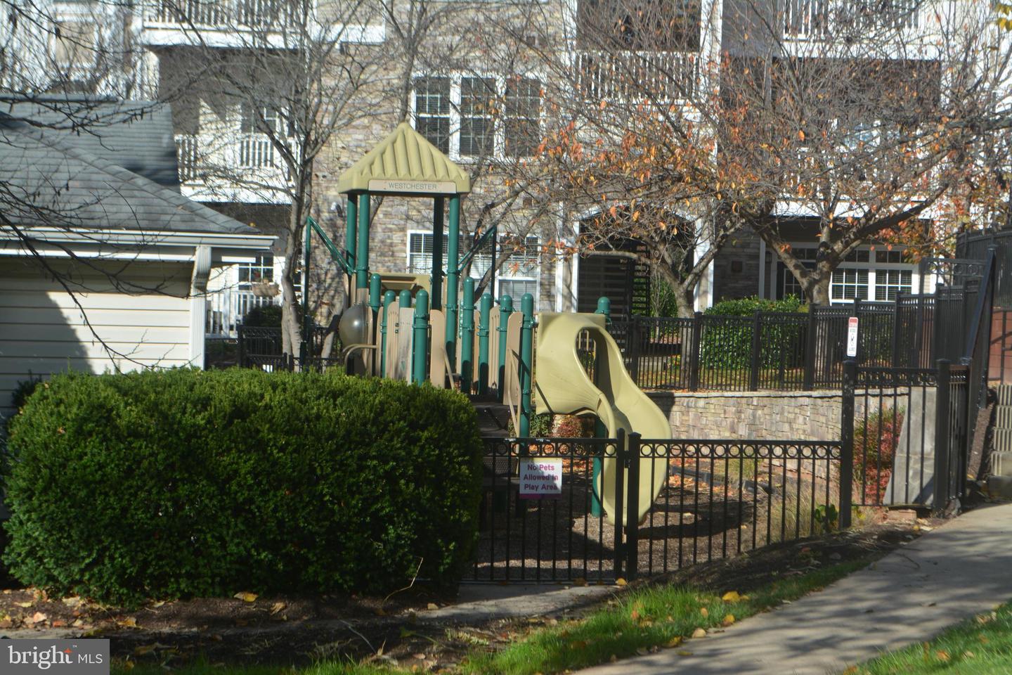 505 SUNSET VIEW TER SE #104, LEESBURG, Virginia 20175, 1 Bedroom Bedrooms, ,1 BathroomBathrooms,Residential,For sale,505 SUNSET VIEW TER SE #104,VALO2108120 MLS # VALO2108120 505 SUNSET VIEW TER SE #104, LEESBURG, Virginia 20175, 1 Bedroom Bedrooms, ,1 BathroomBathrooms,Residential,For sale,505 SUNSET VIEW TER SE #104,VALO2108120 MLS # VALO2108120